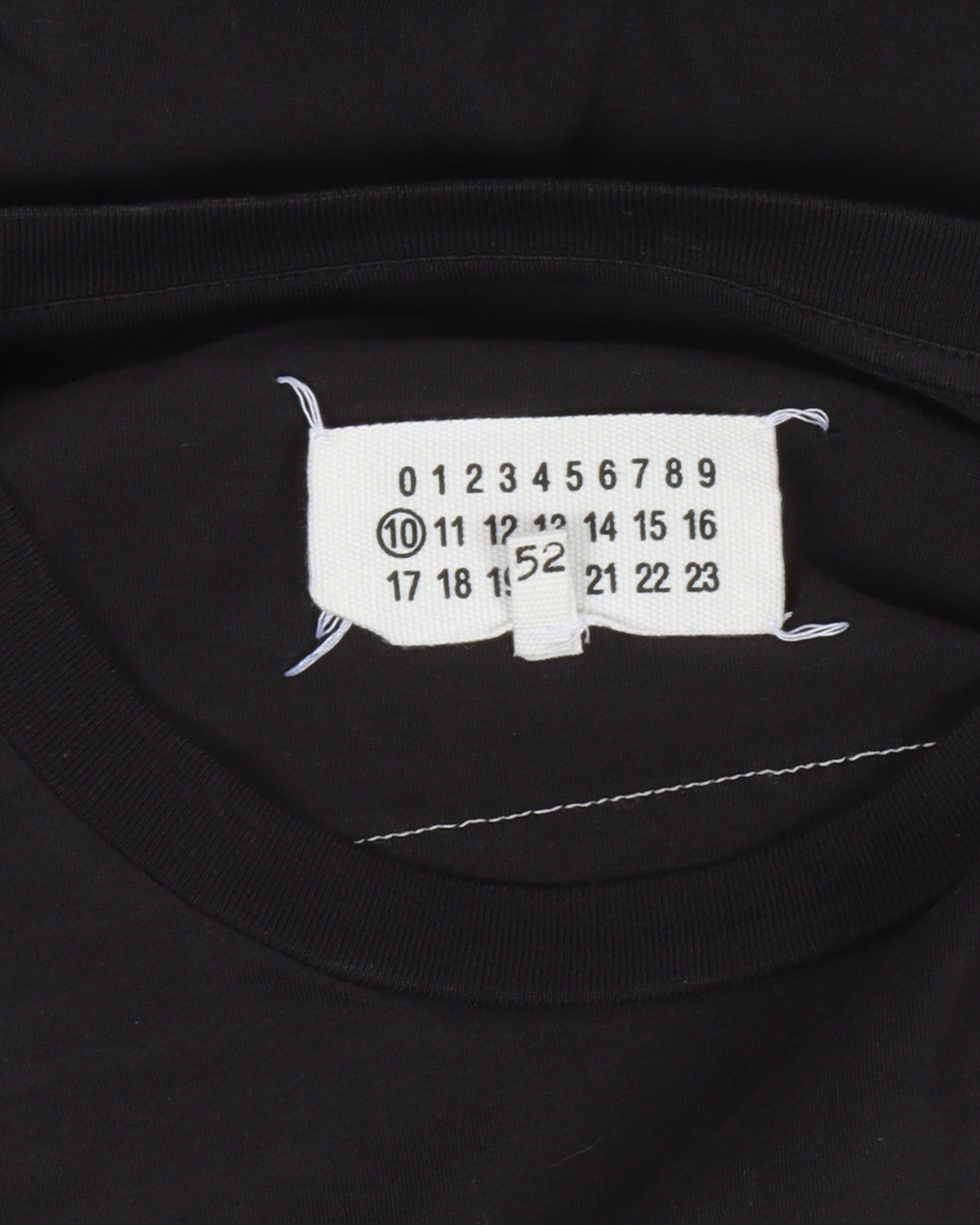 Paris 75011 T-Shirt