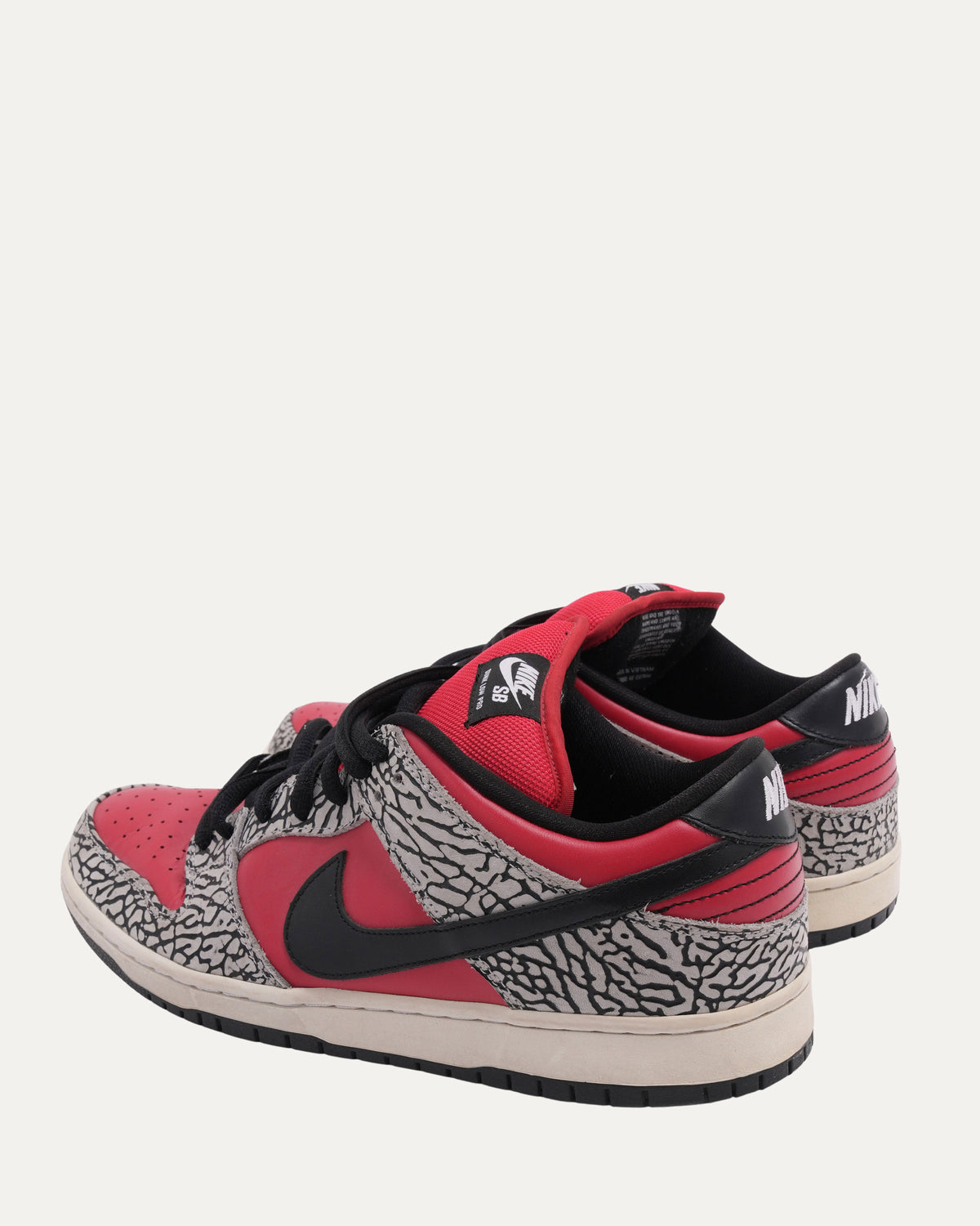 Nike SB Dunk Low Red Cement