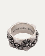 Pentagon Plus Cross Ring