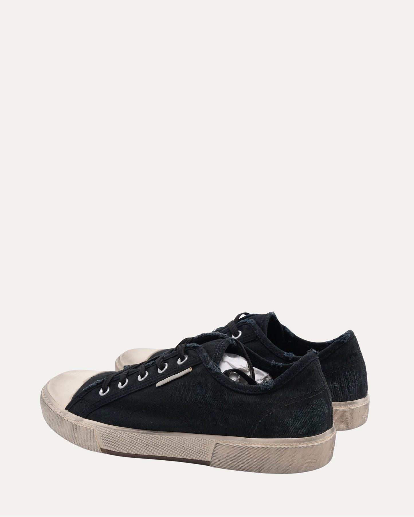 Low Top Paris Sneakers