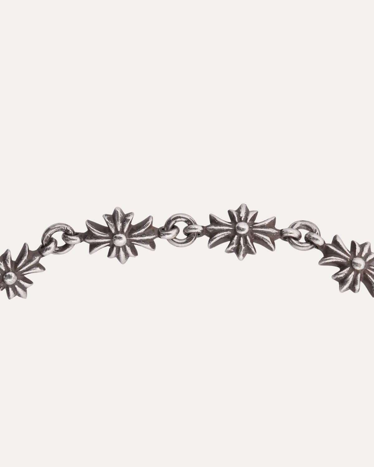 Tiny E Bracelet