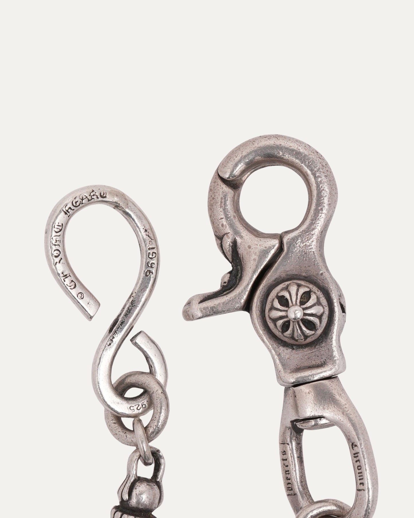 Barrel Wallet Chain