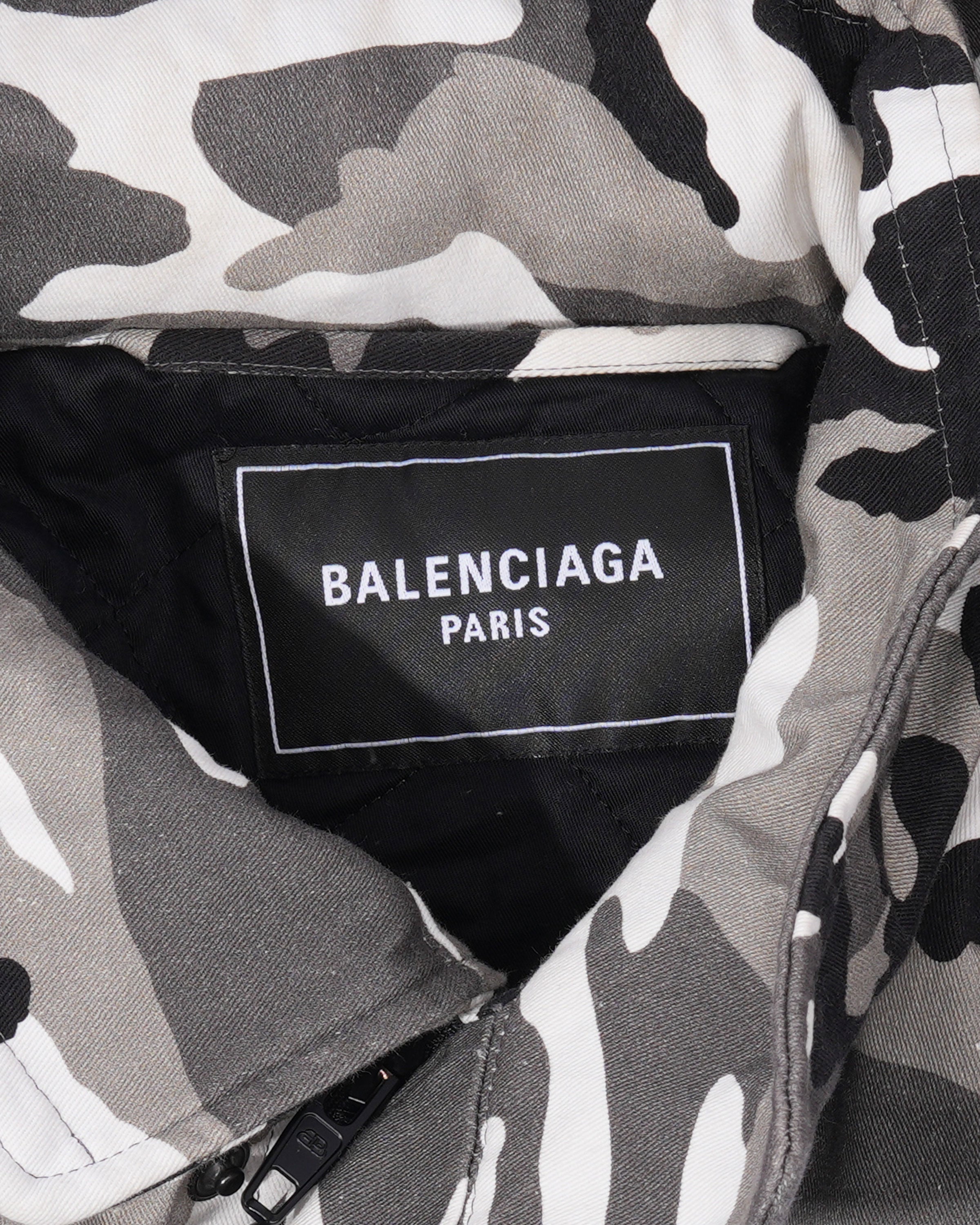 Off-Shoulder Camouflage Military Jacket