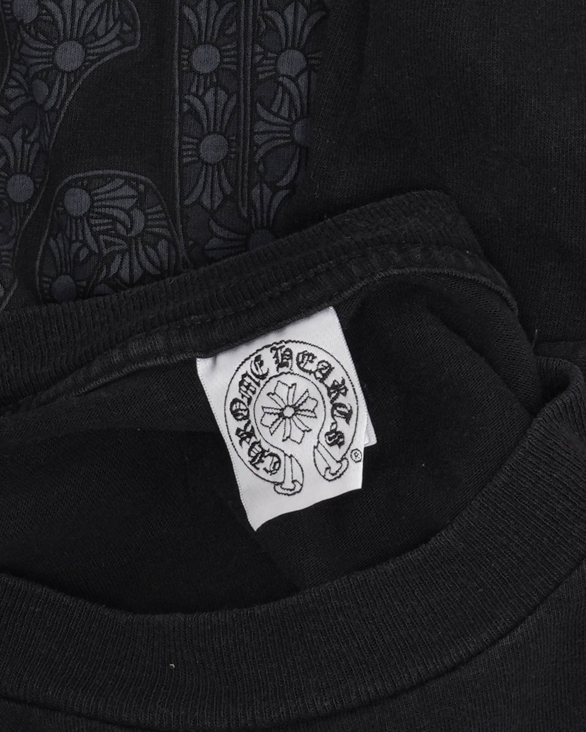 Vintage Vine Dagger Long Sleeve Pocket T-Shirt