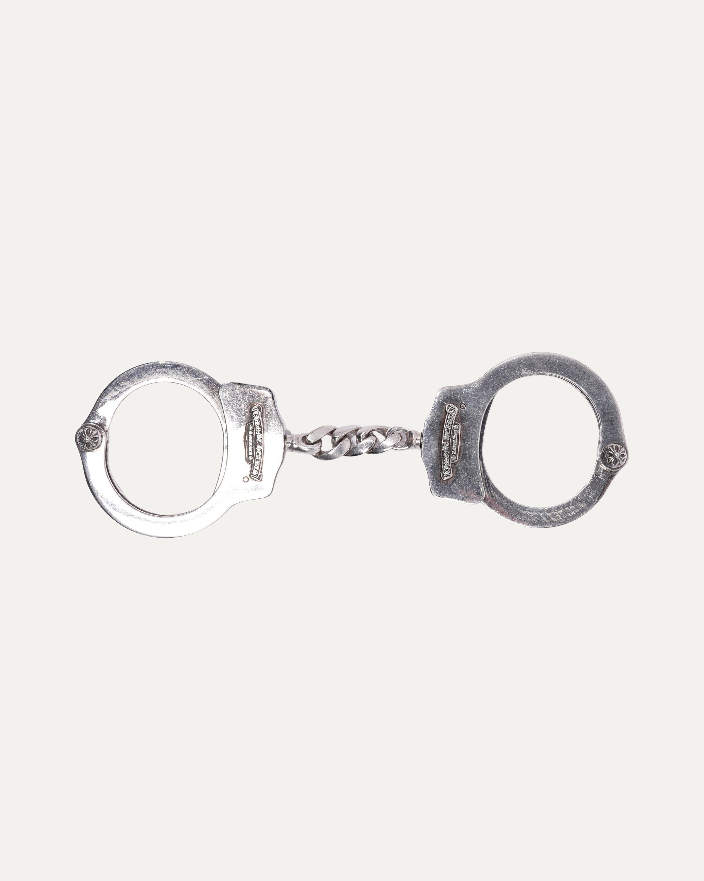 Hand Cuffs with Delphino Keychain