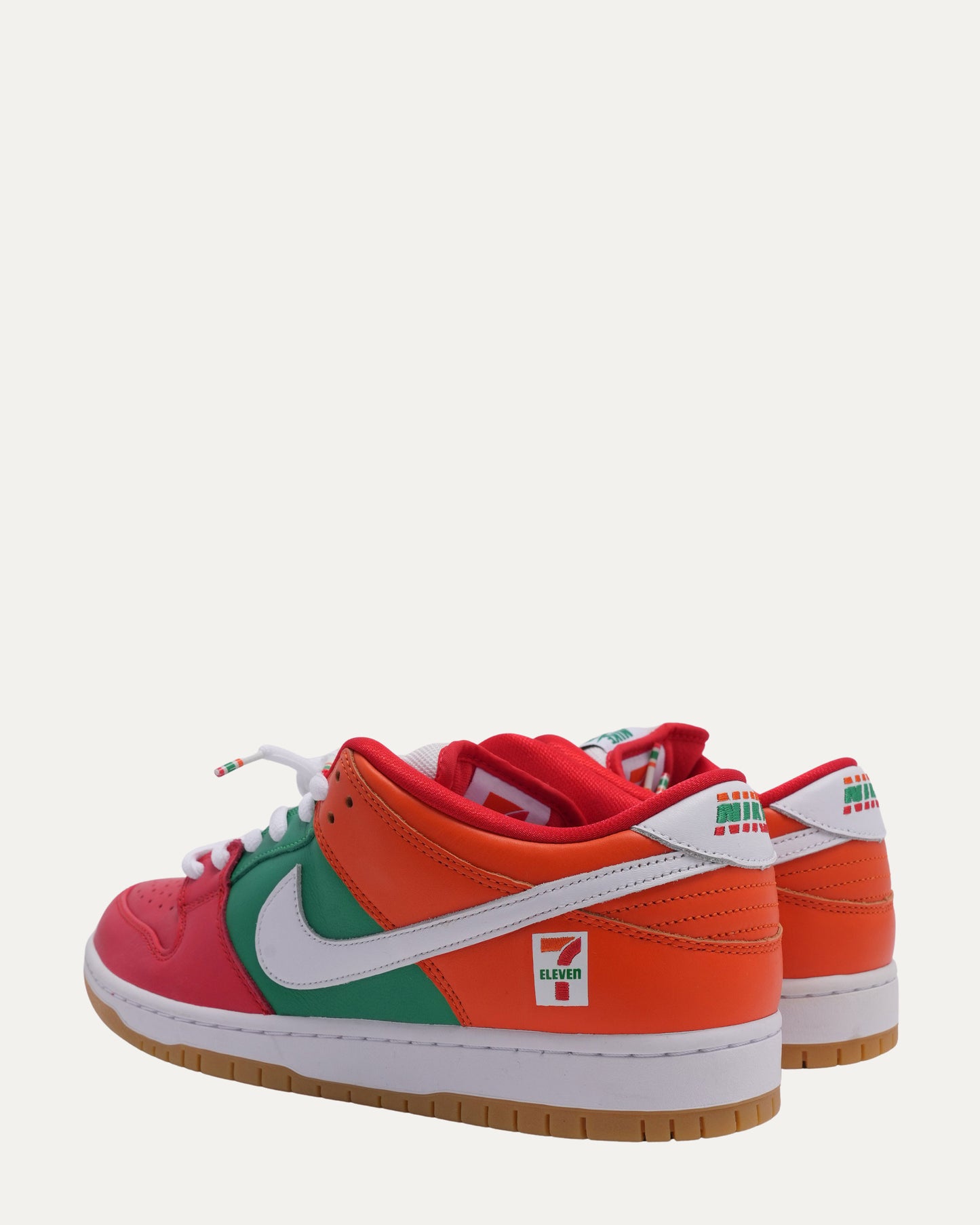 SB Dunk Low 7-Eleven