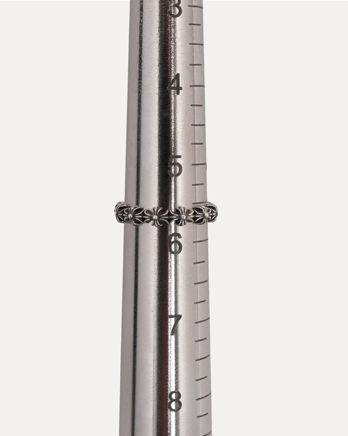 Tiny E Band Ring