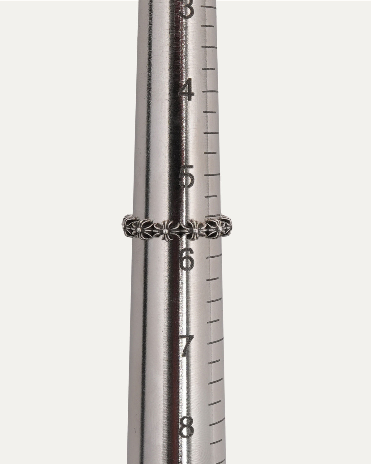 Tiny E Band Ring