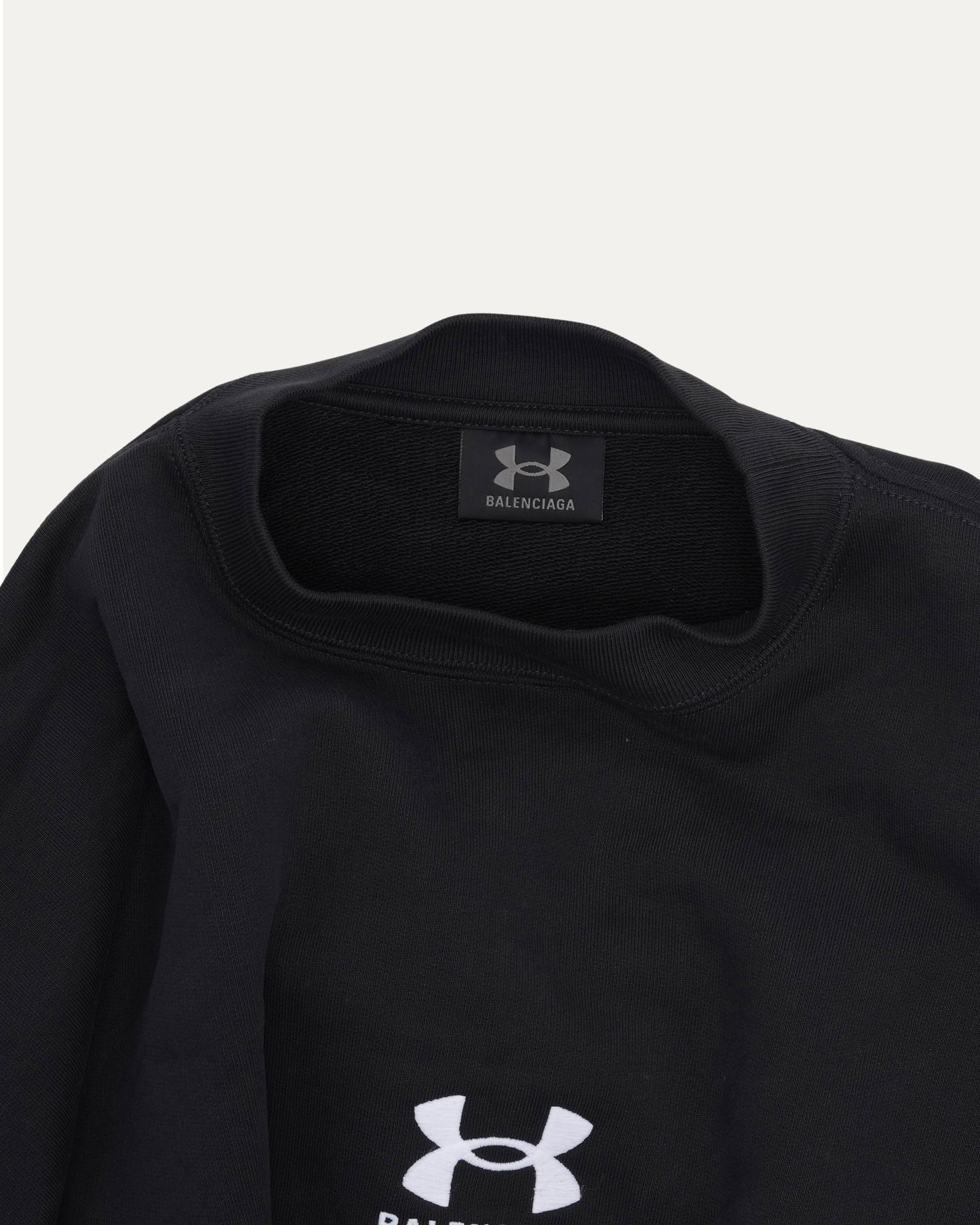 Under Armor Crewneck Sweatshirt