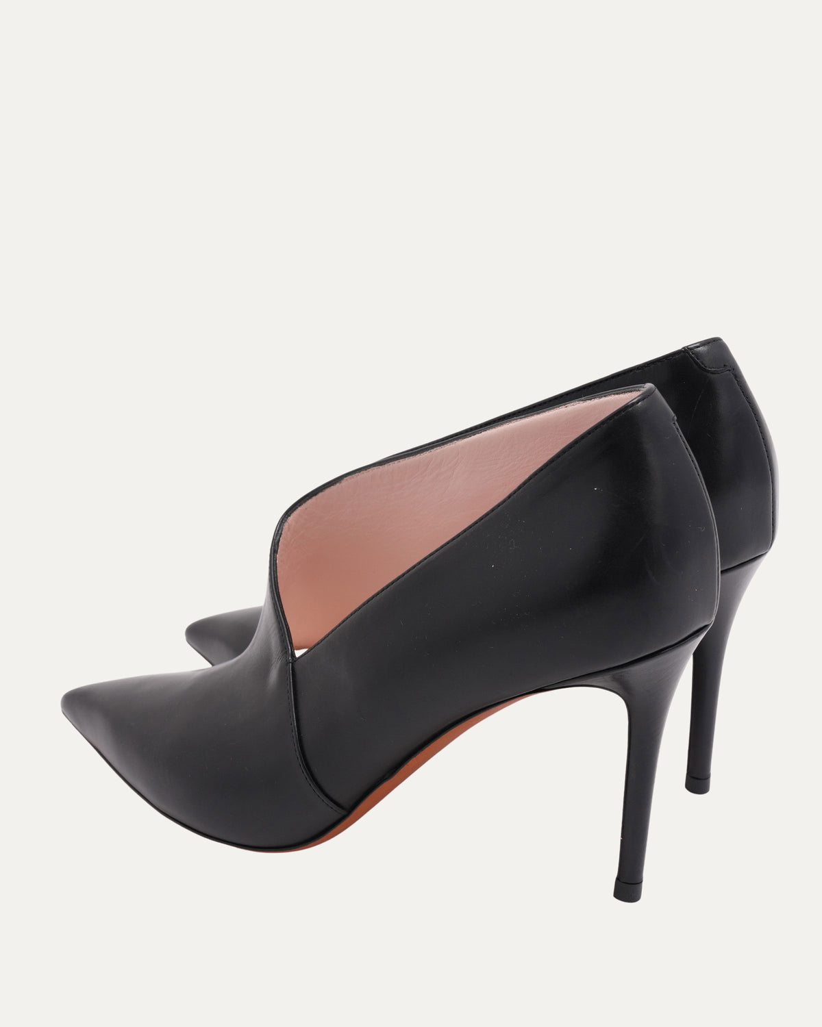 Asymmetric Pumps