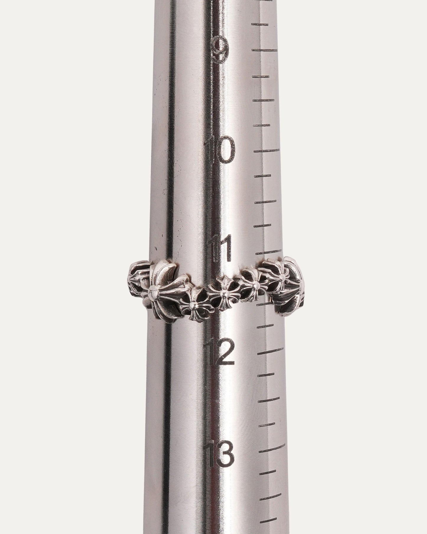 Plus Cross Wave Ring