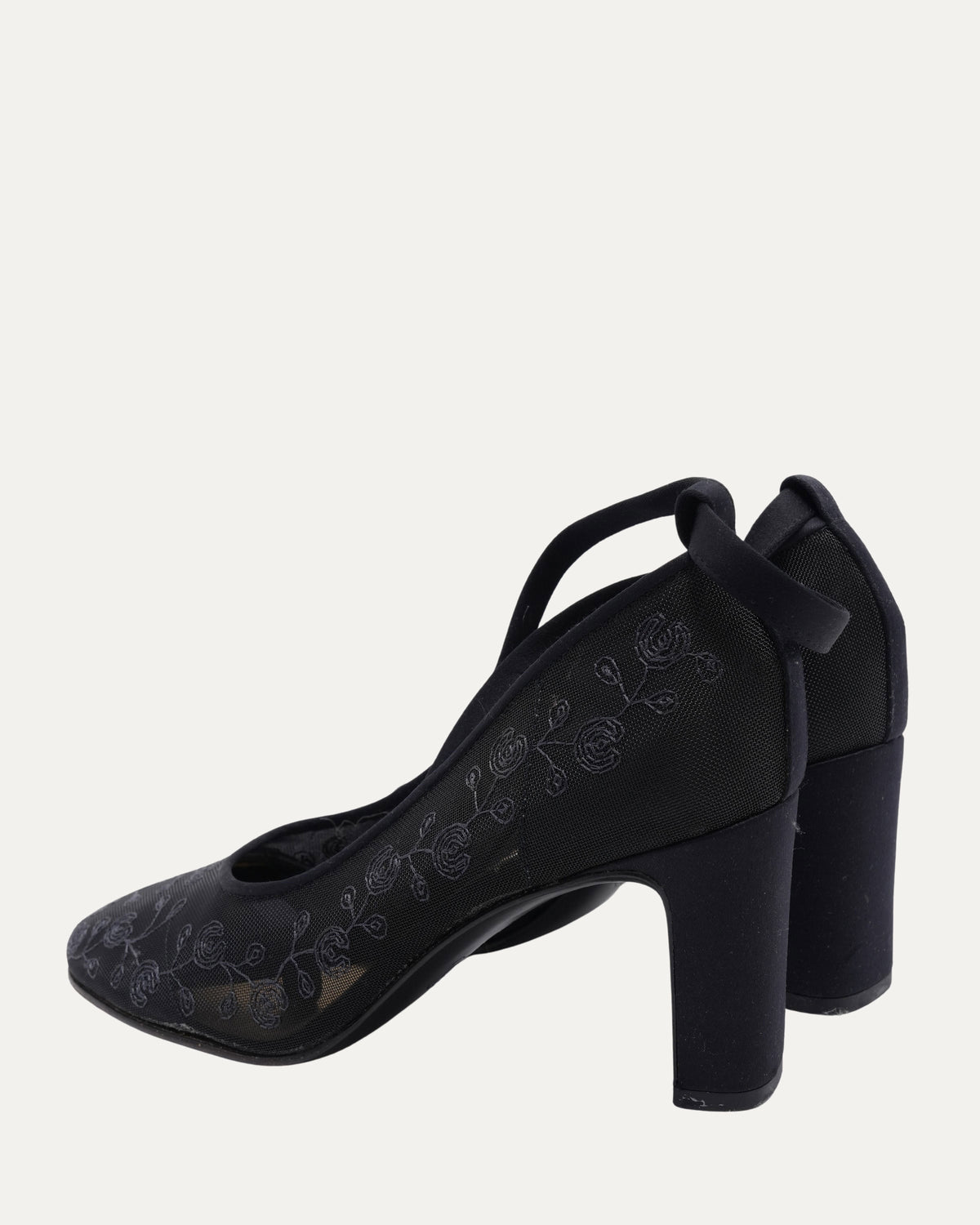 Lace Heels with Ribbon