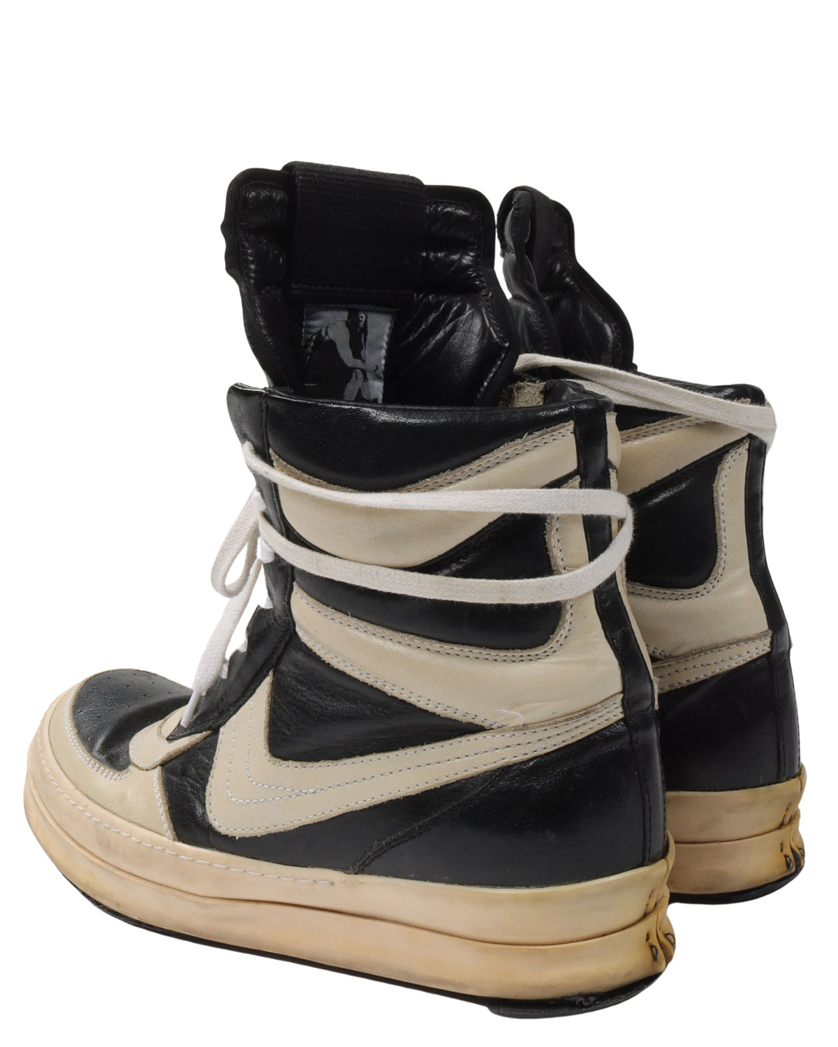 AW2006 Oreo Dunks