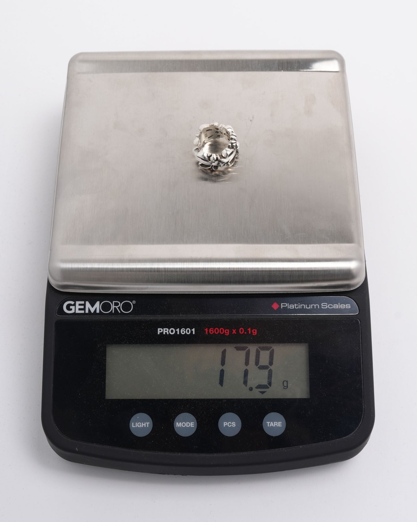 Double Floral Cross Ring