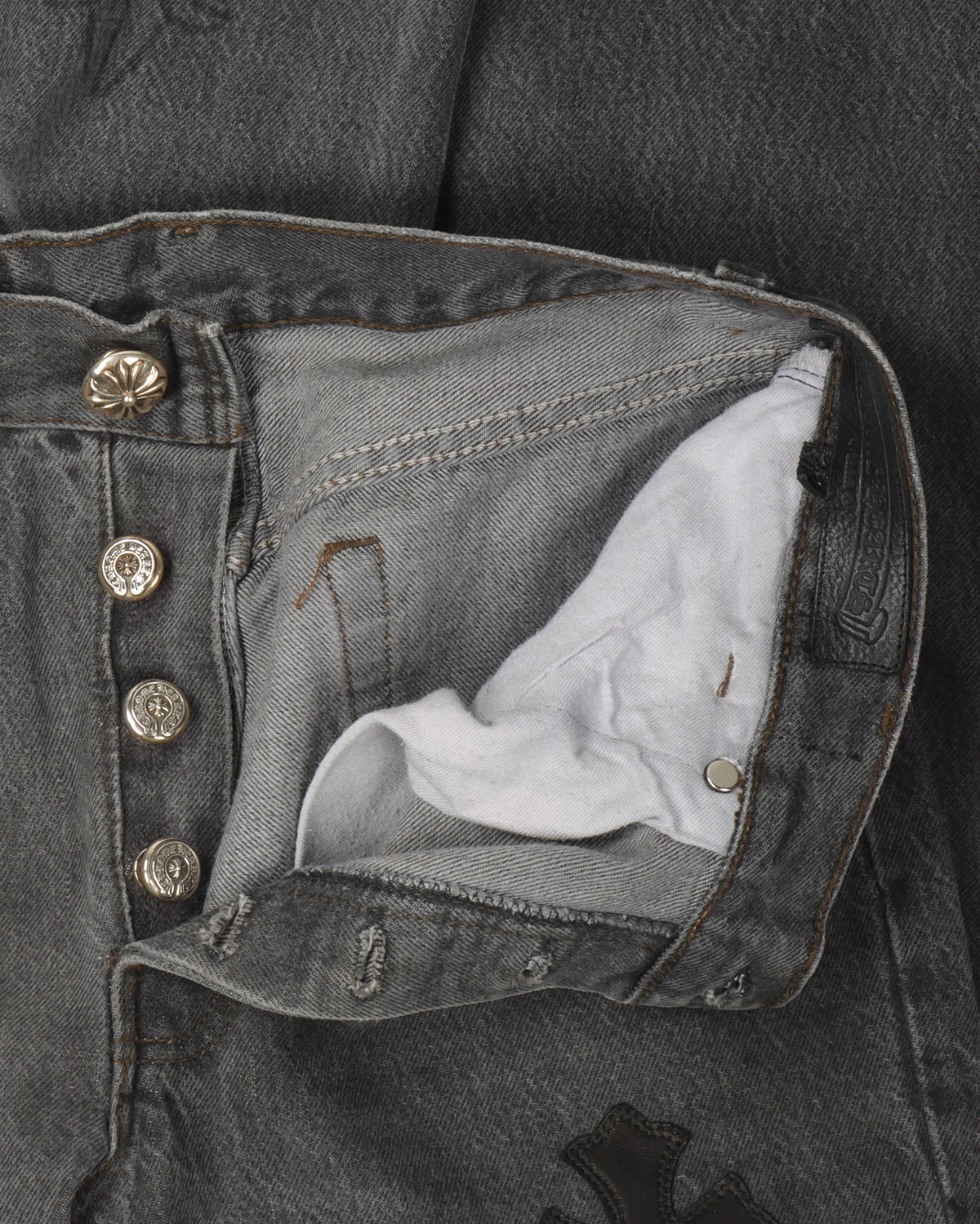 Online Exclusive Levi's Cross Patch Stencil Jeans