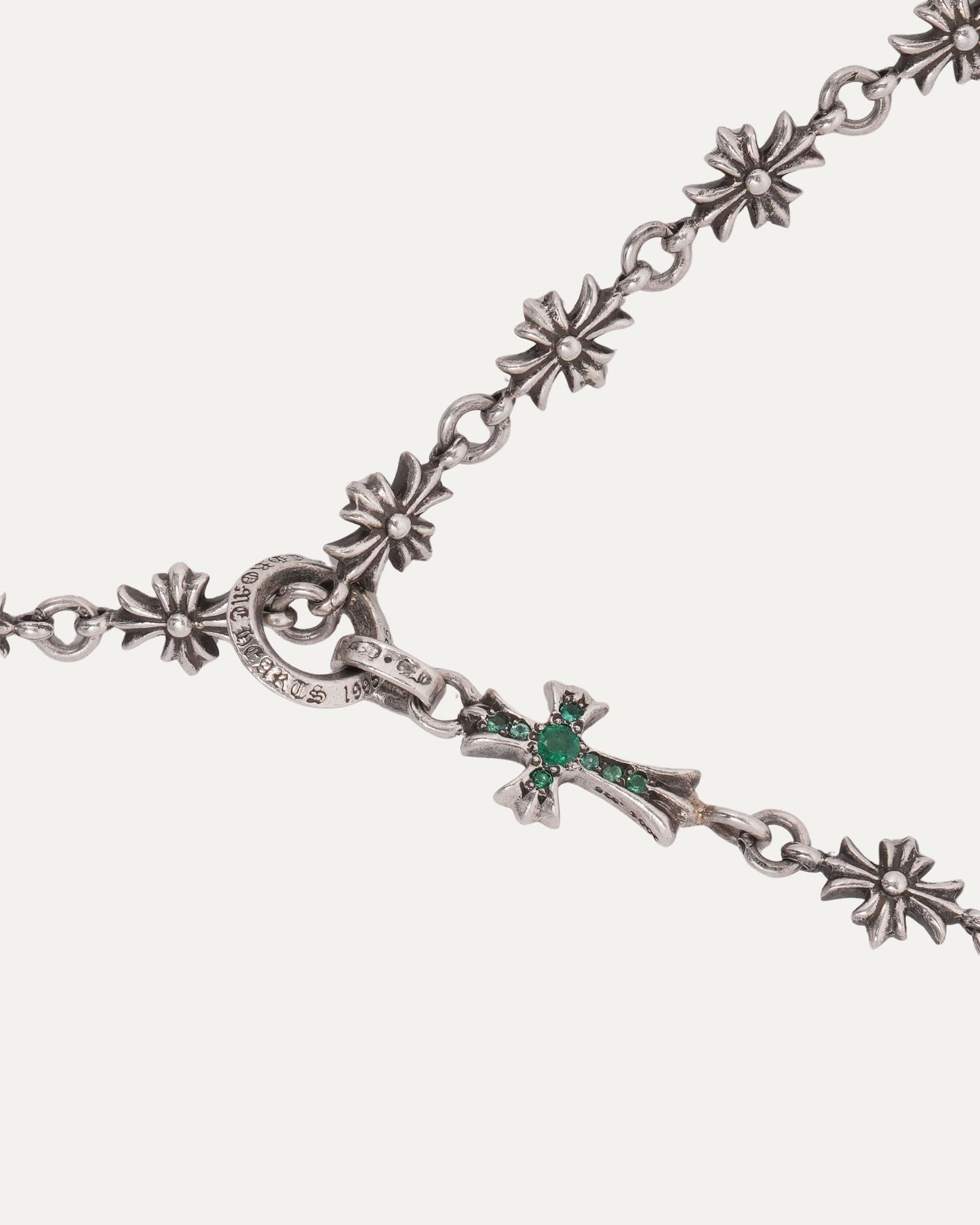 Emerald Tiny E Choke Chain Necklace