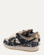 SB Dunk Low Travis Scott