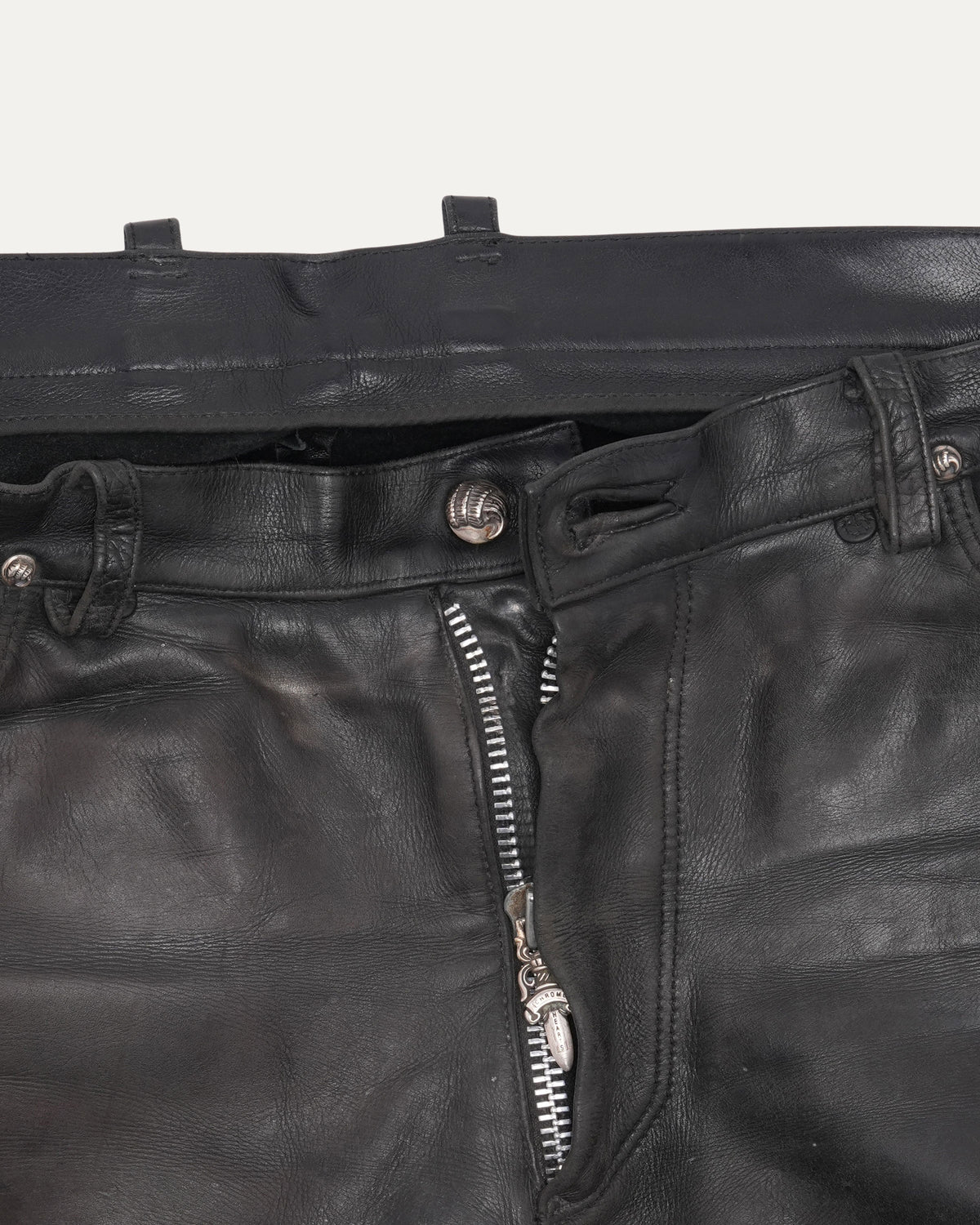 Leather Fleur Knee Pants