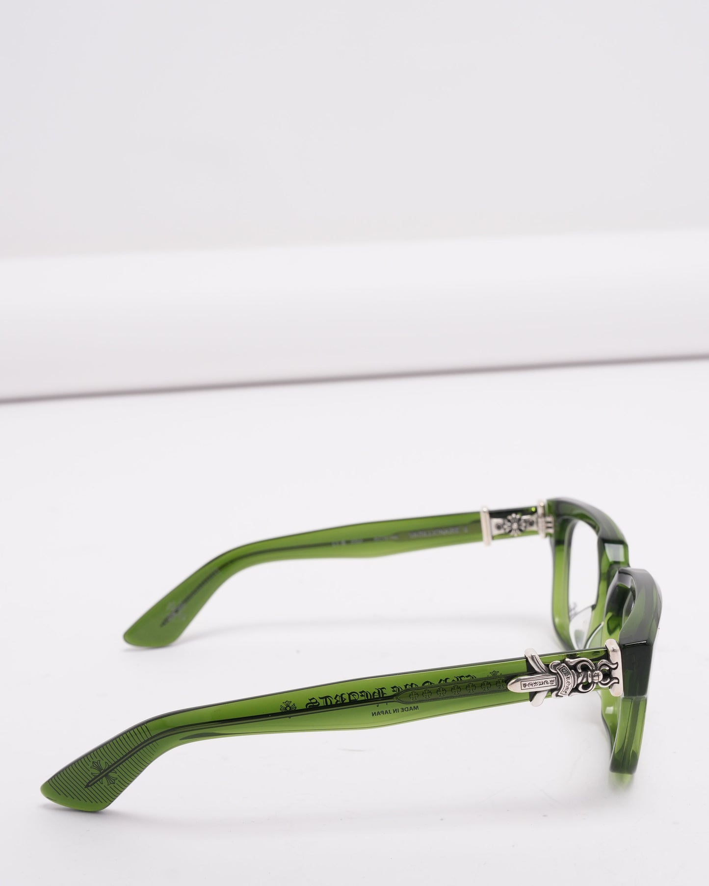 Vagillionaire II Eyeglasses
