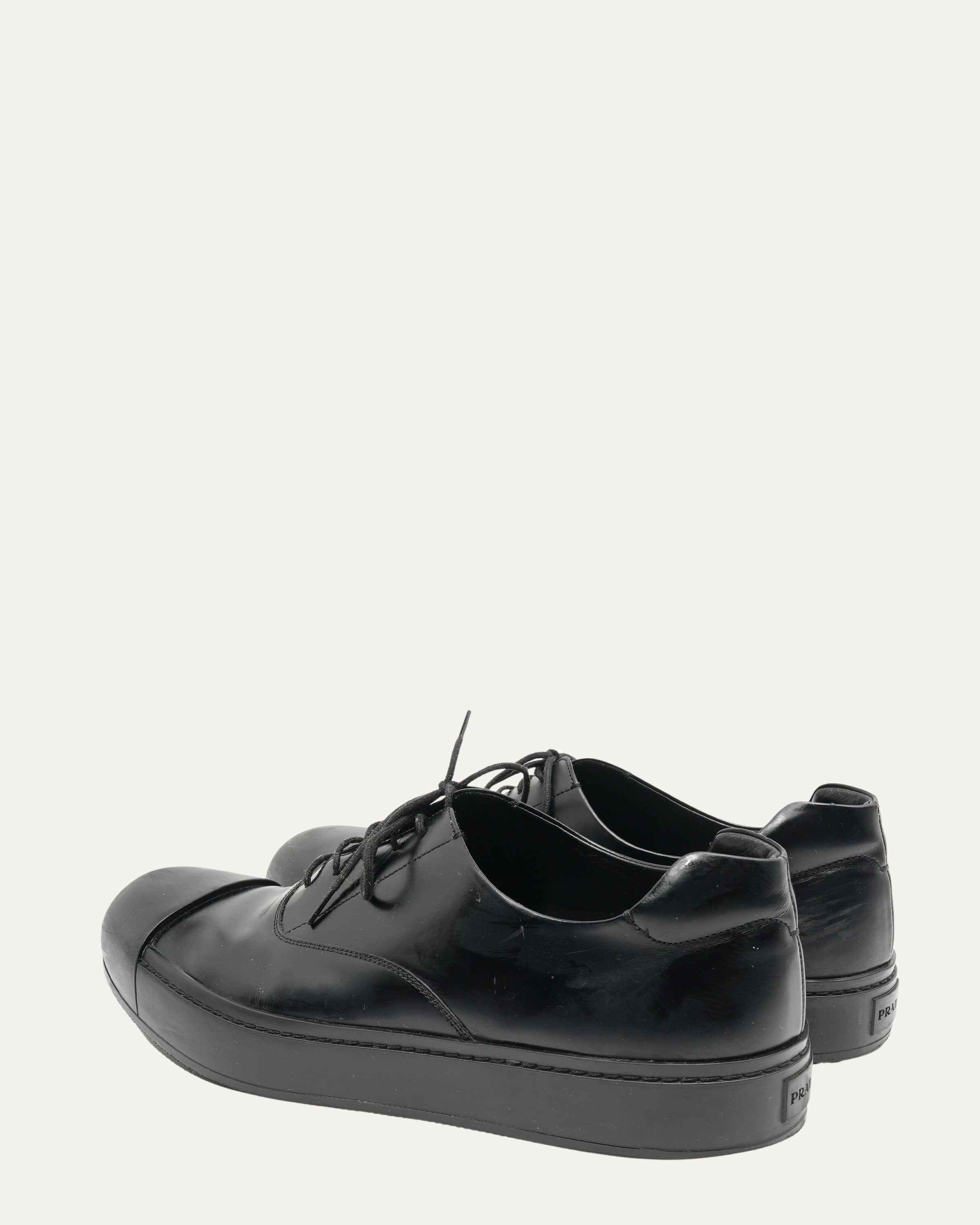 Cap Toe Leather Sneakers