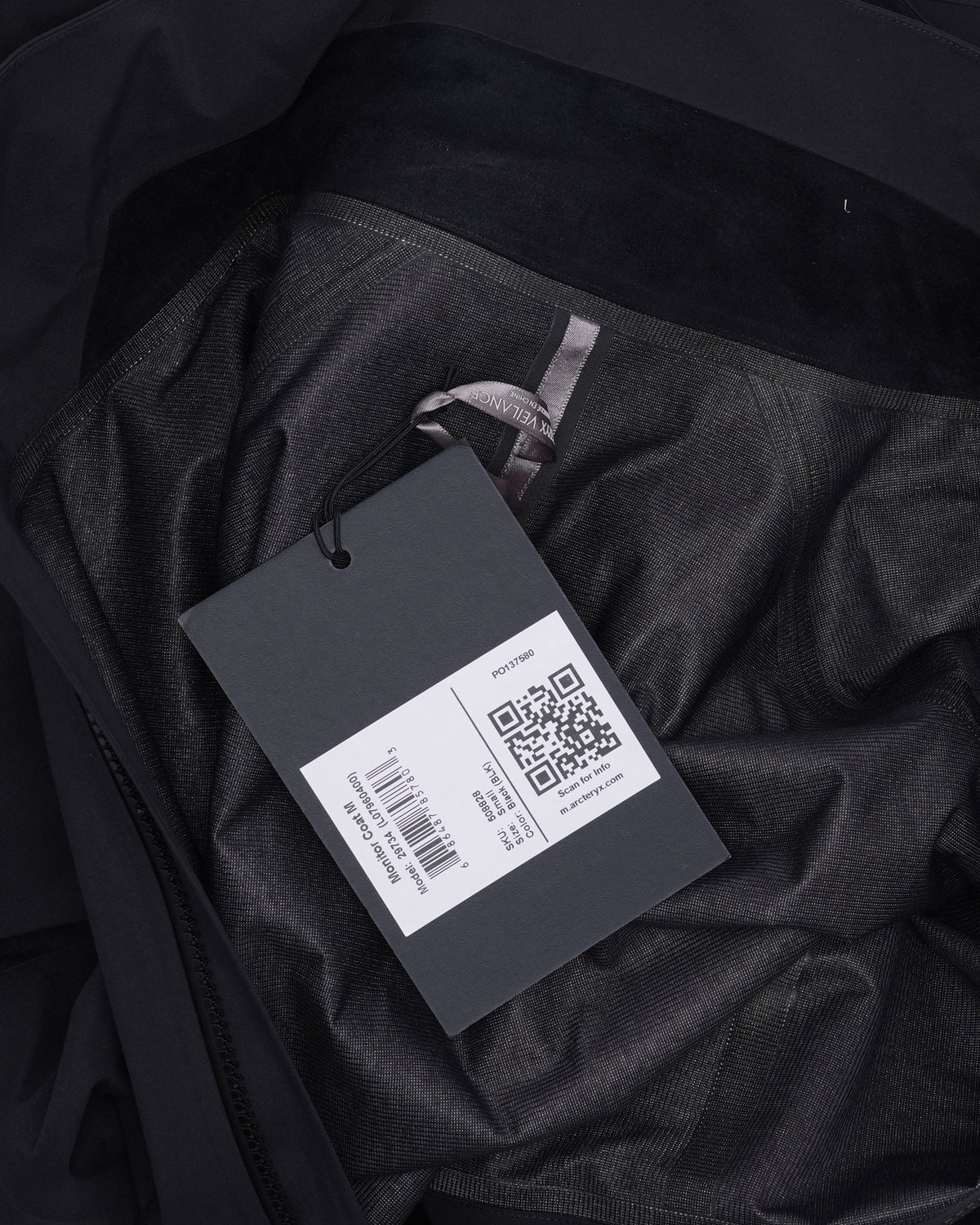 Veilance Monitor Coat