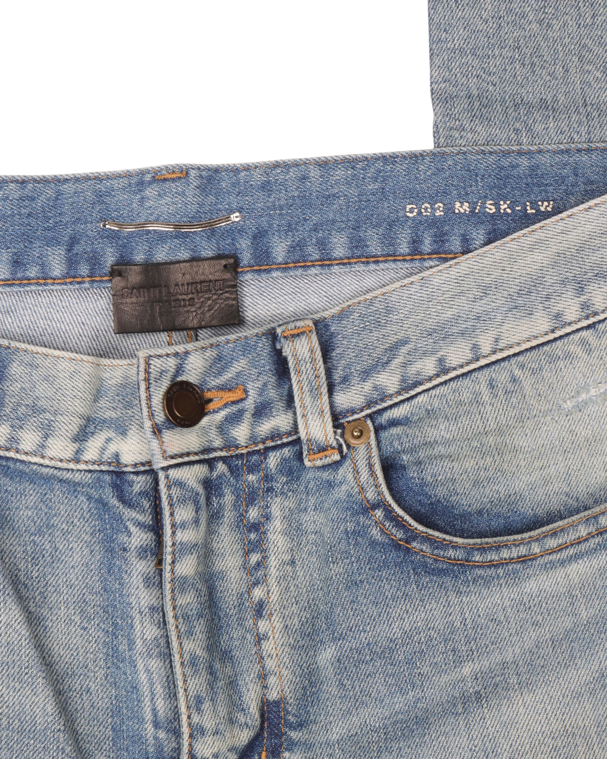 Knee Rip Light Wash Jeans