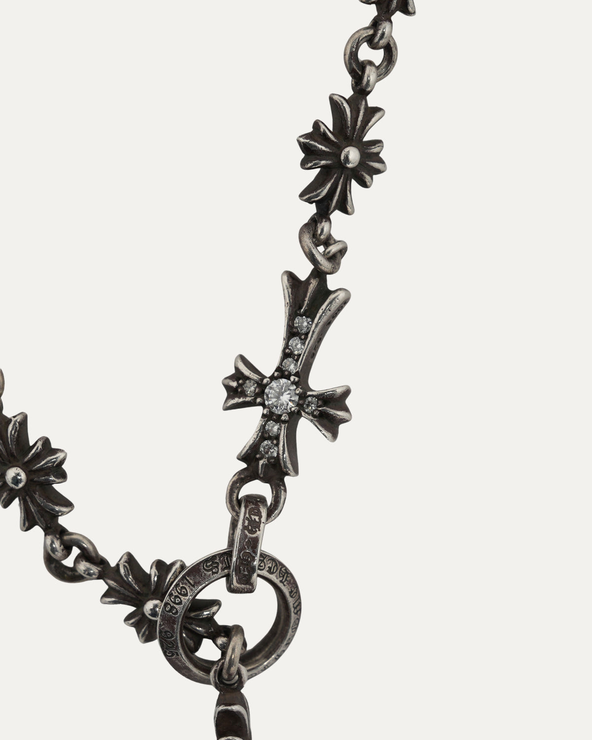 Diamond Tiny E Choke Chain Necklace