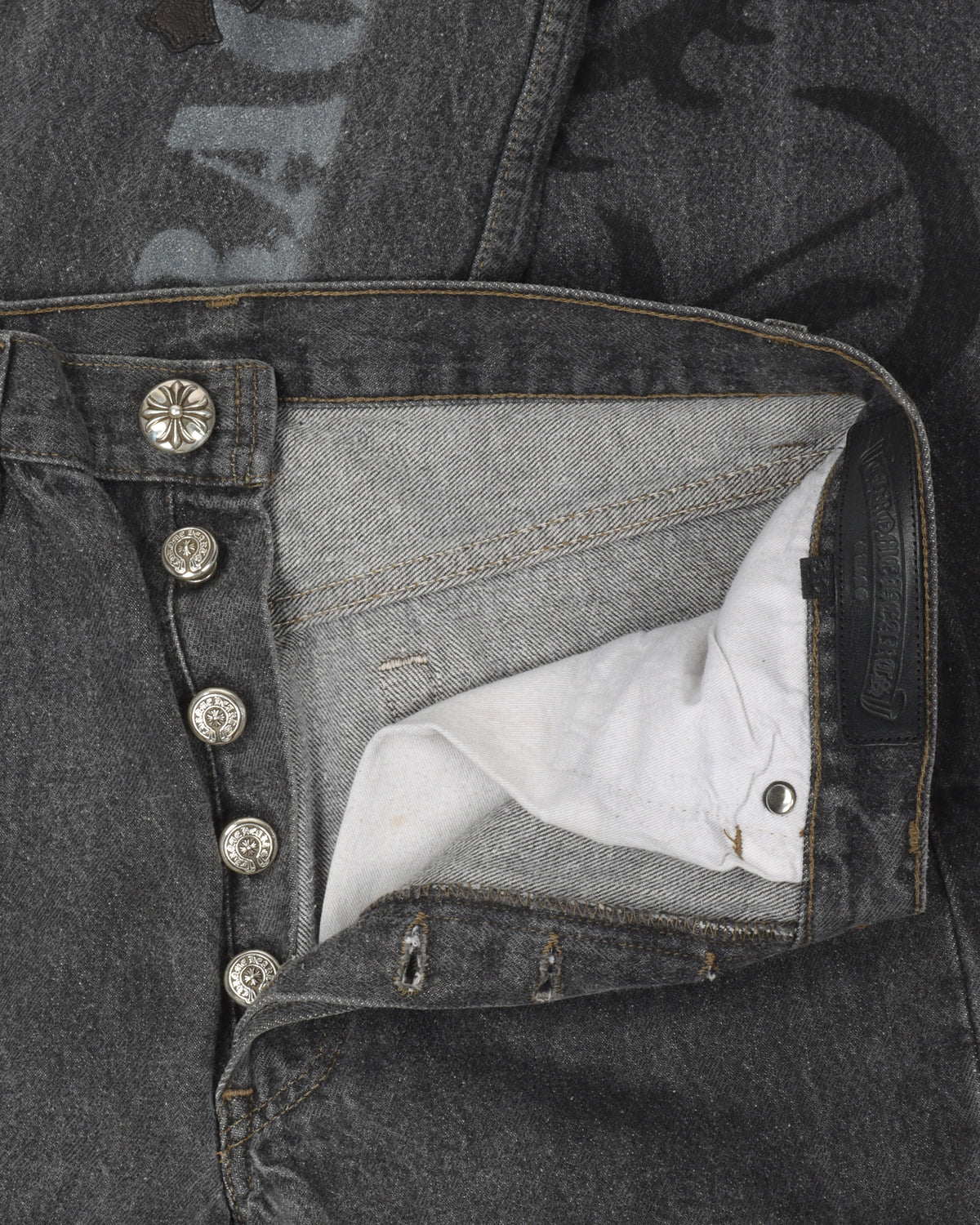 Online Exclusive Cross Patch Stencil Jeans