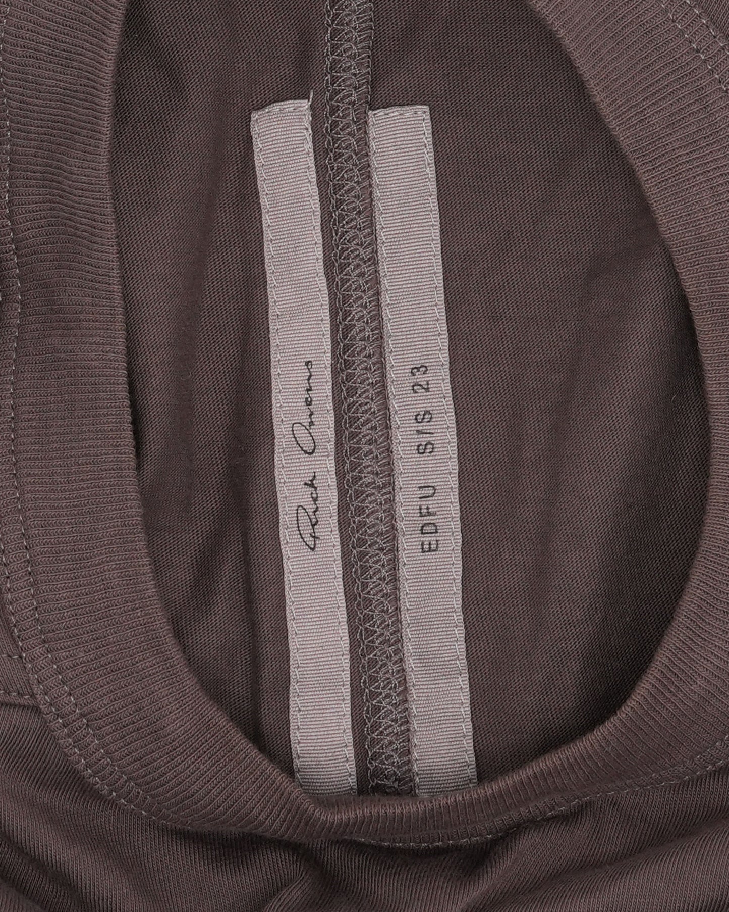 SS23 Edfu T-Shirt
