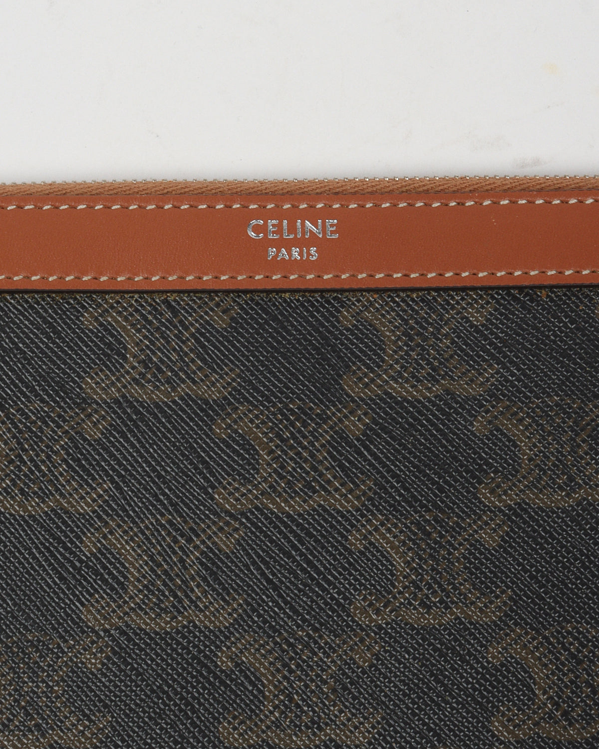 Leather Zipper Wallet