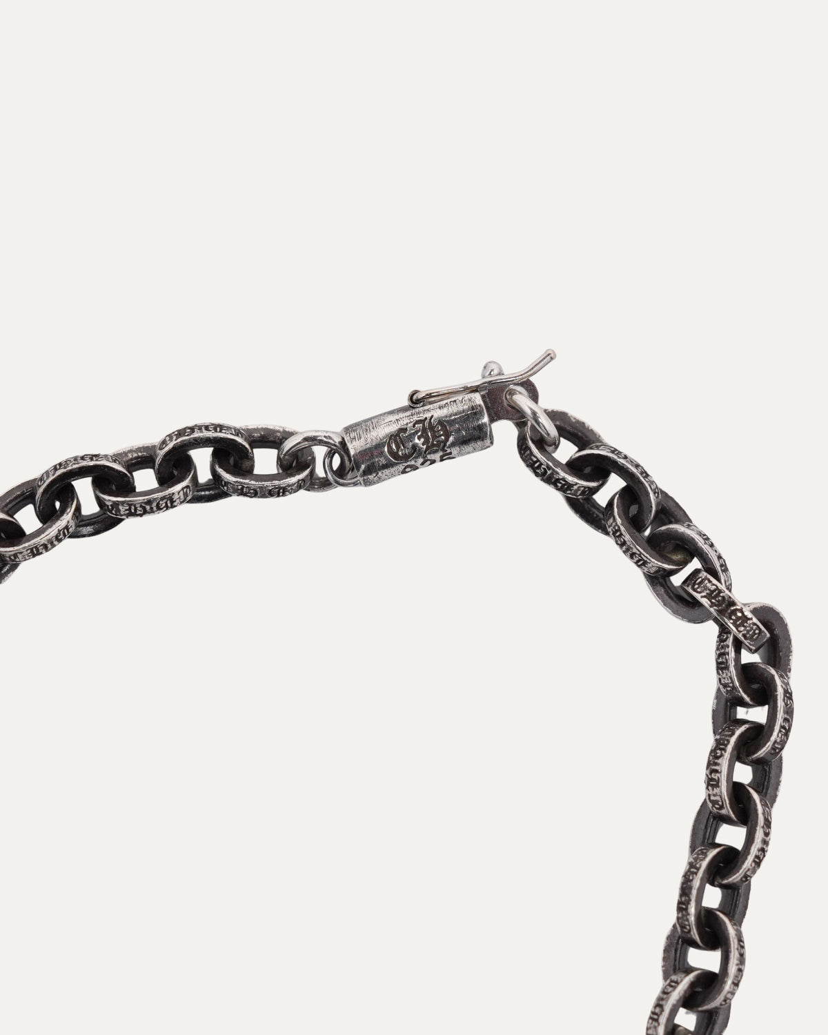 Paper Chain Bracelet