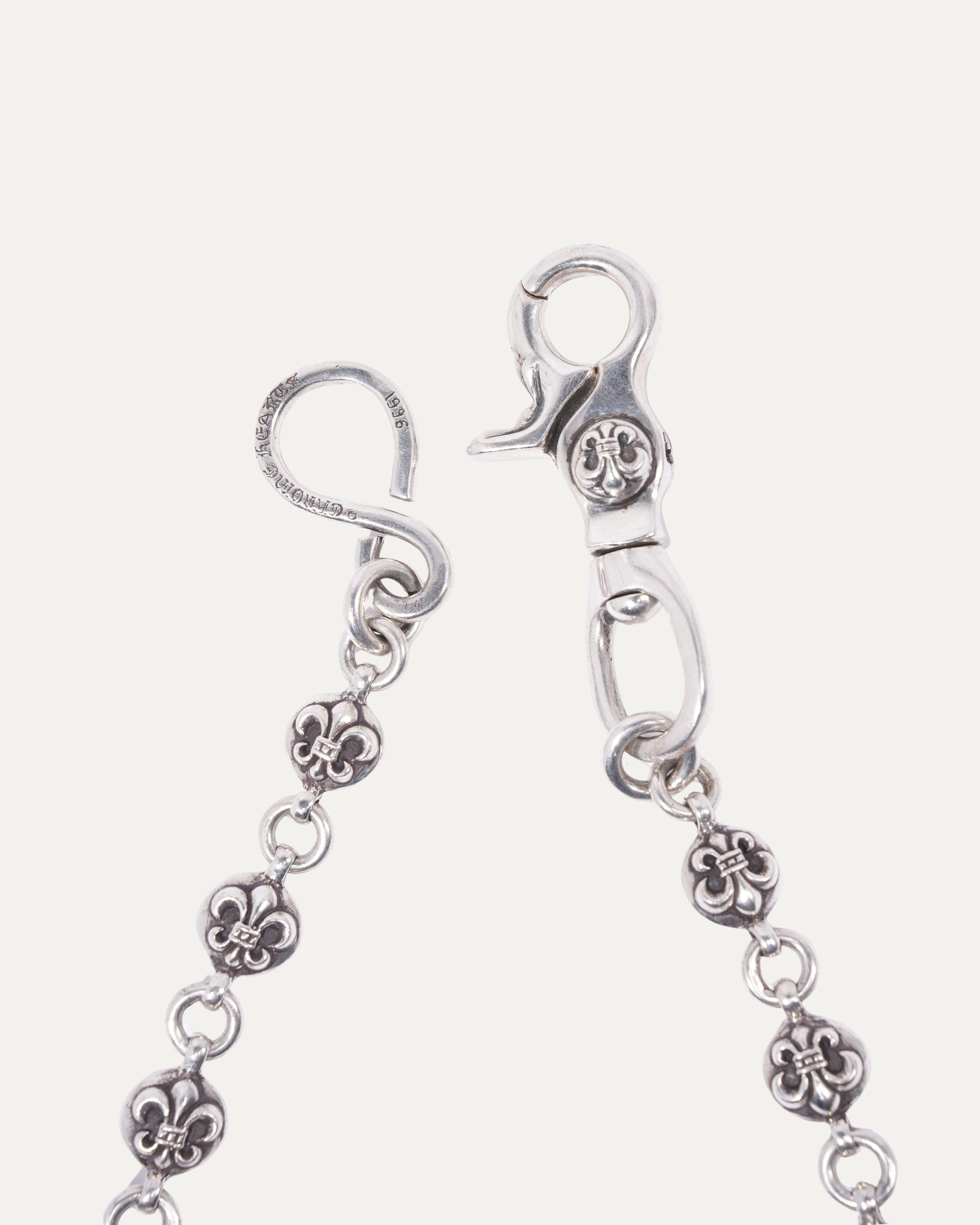 Fleur Ball Wallet Chain