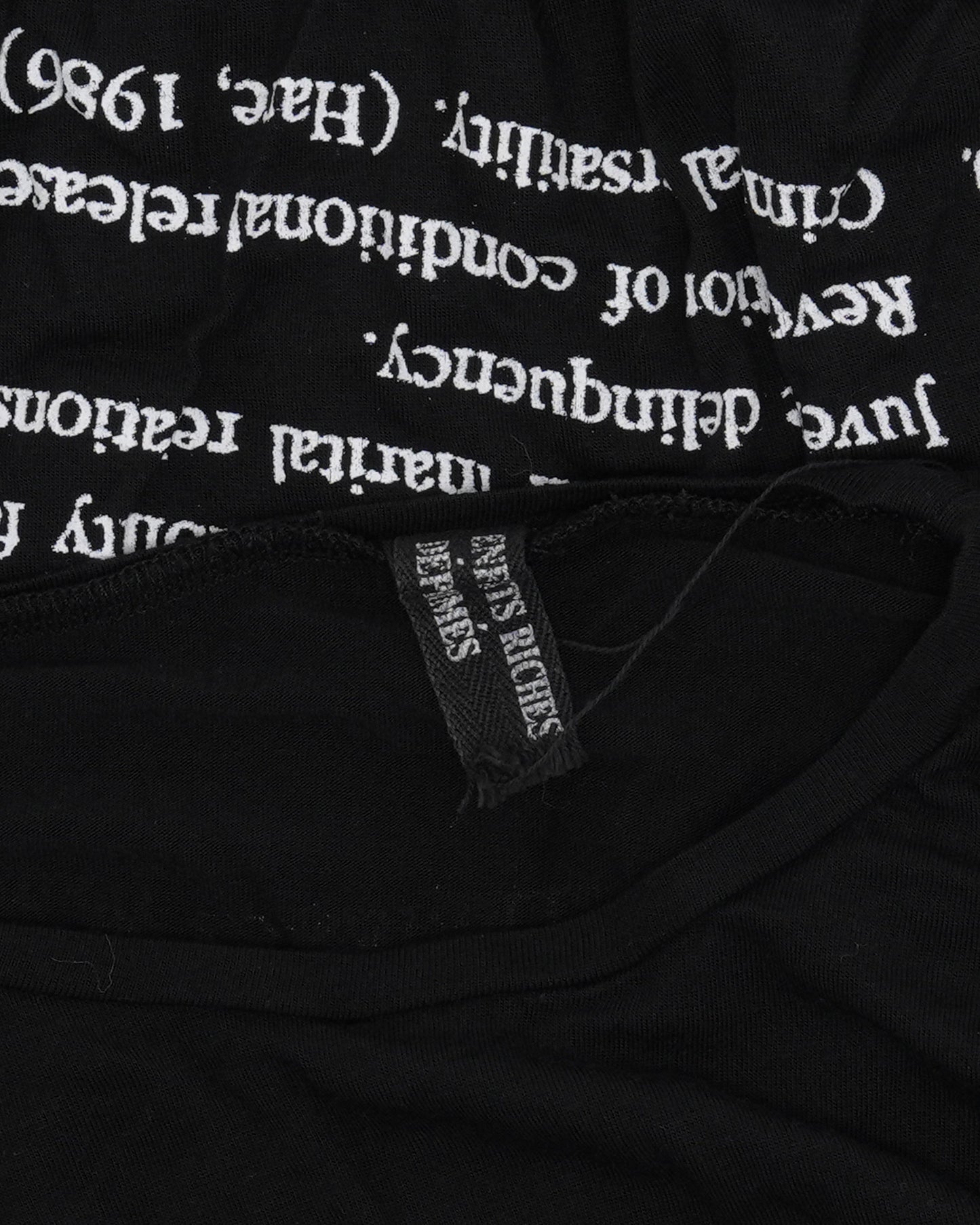Characteristics of a Psychopath Long Sleeve T-Shirt
