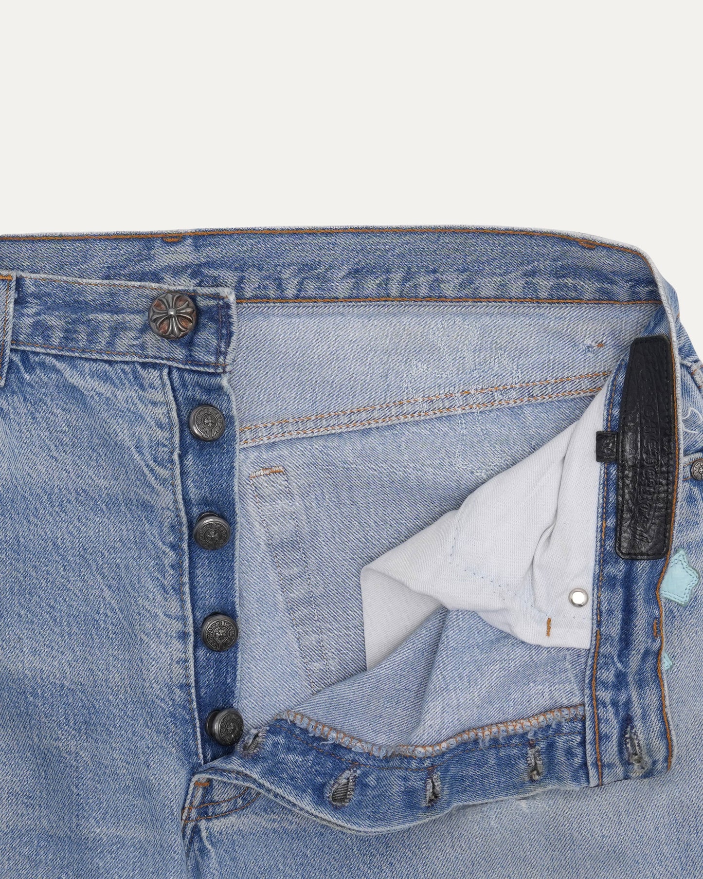 Levis 501 Cross Patch Jeans
