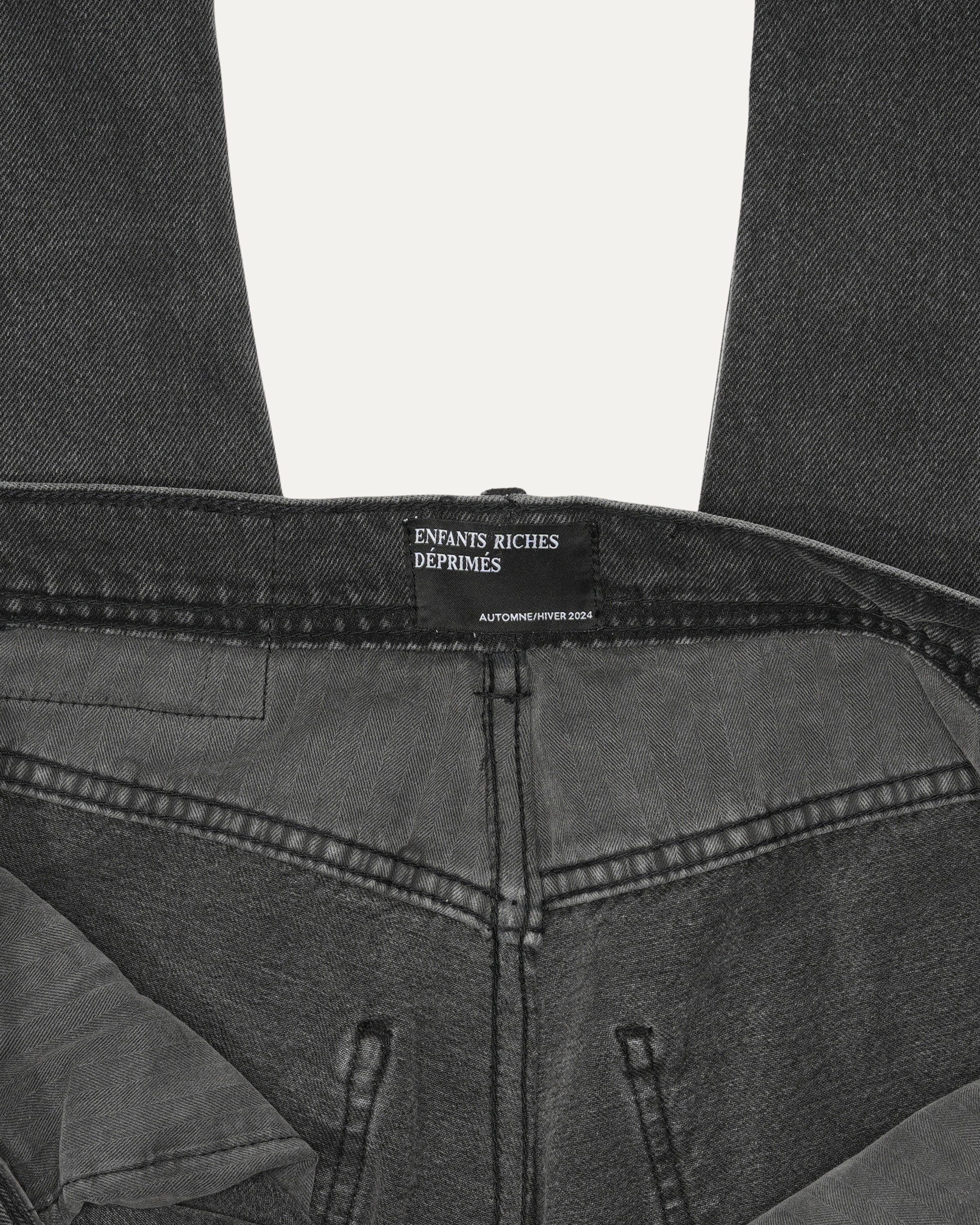 Thrashed Flare Jeans