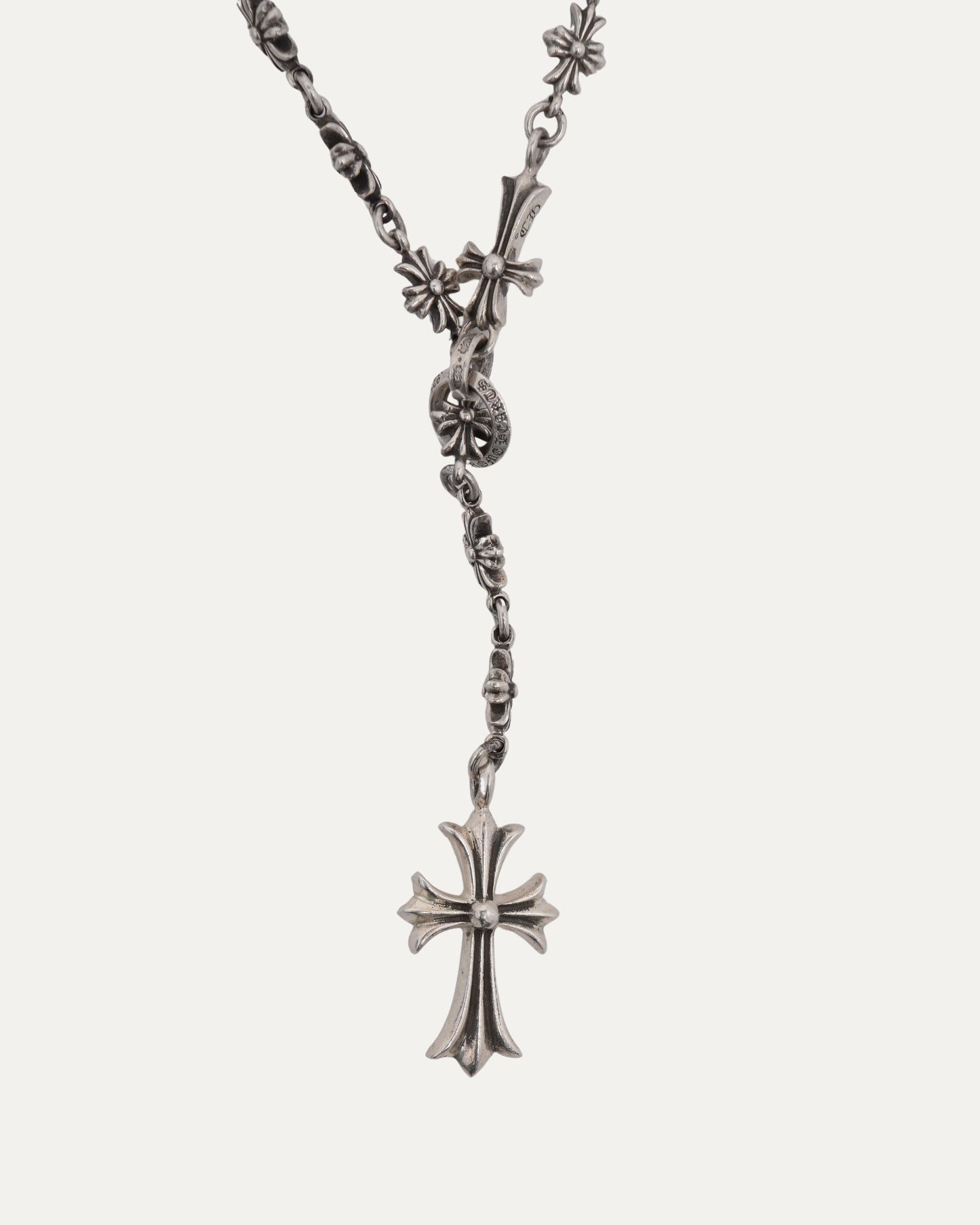 Tiny E Choke Chain Necklace