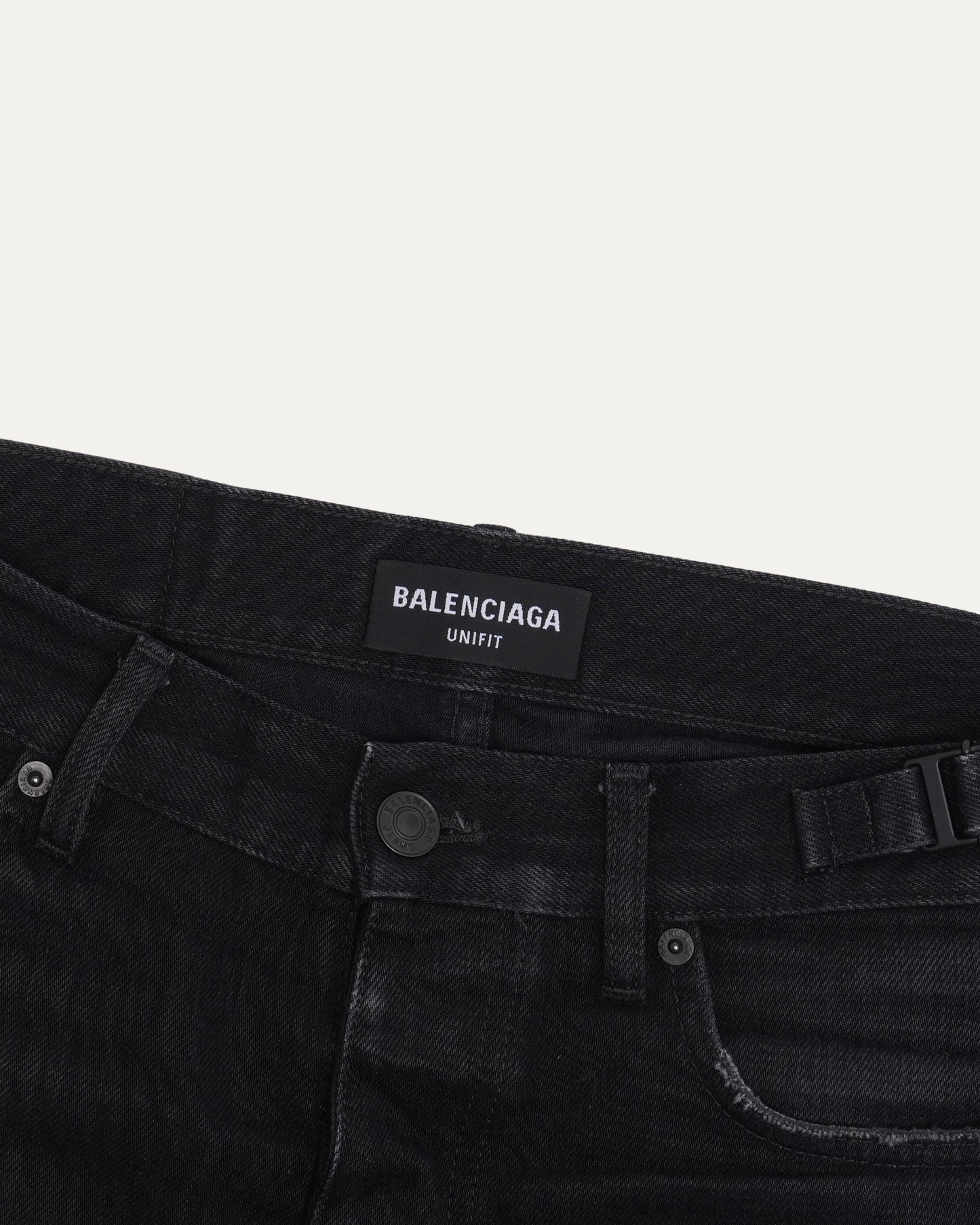 Distressed Straight Leg Jeans