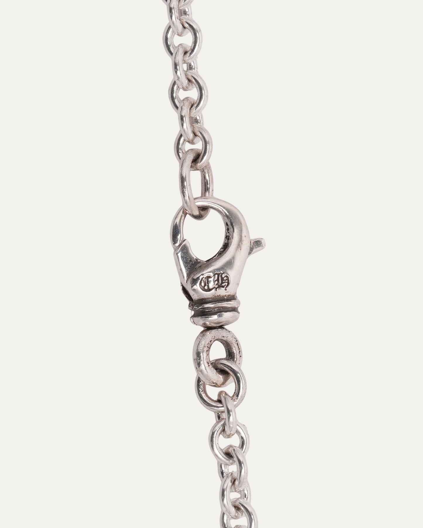 NE Chain Necklace