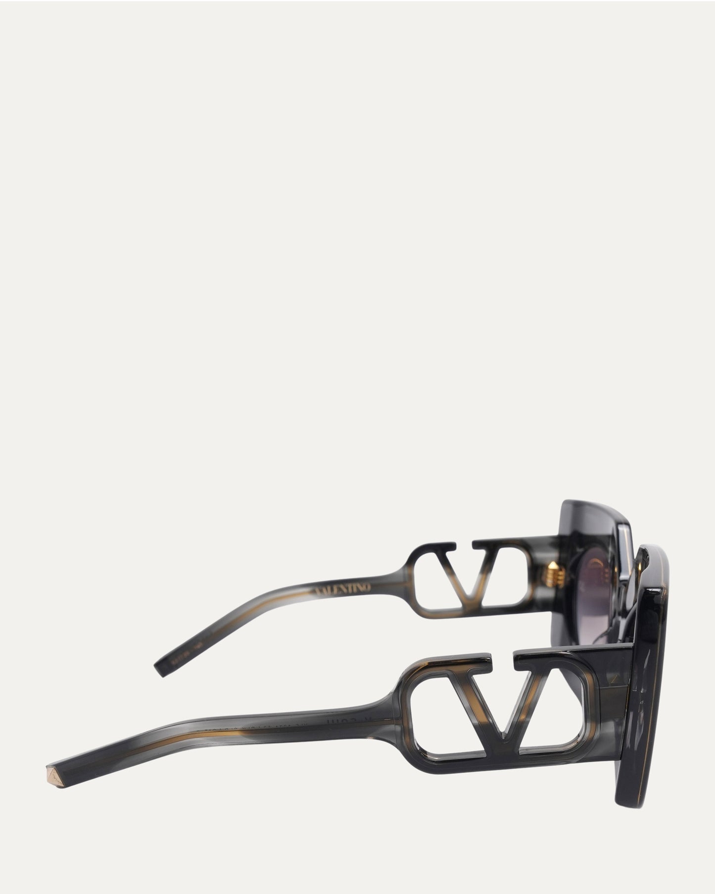 V Sol Sunglasses