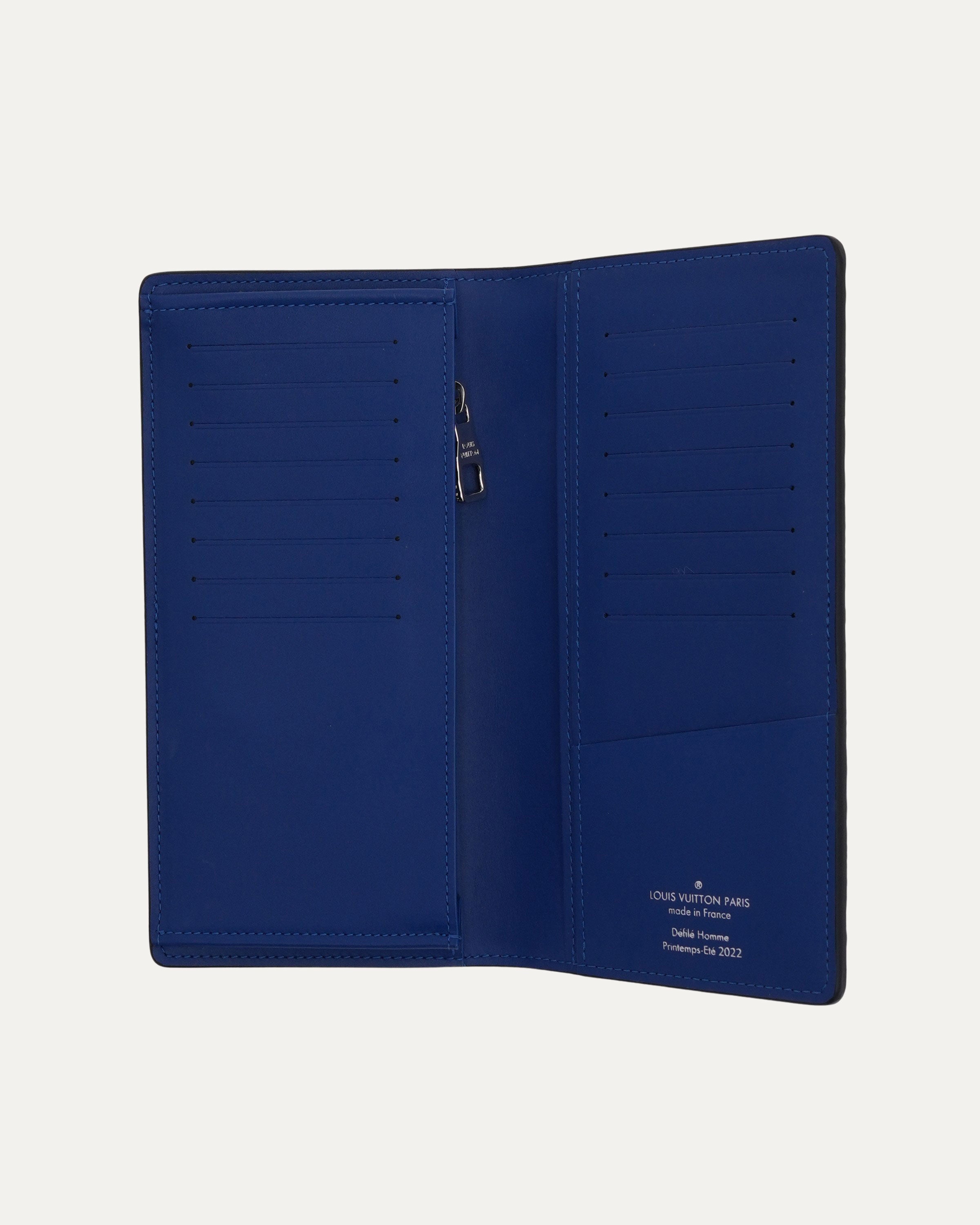 Louis Vuitton Gradient Embossed Monogram Brazza Wallet – Justin Reed