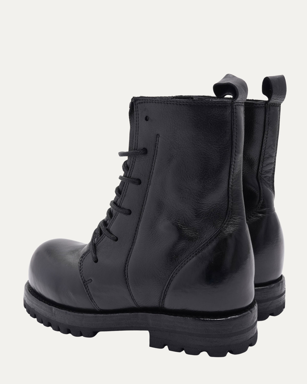 Moan Boot