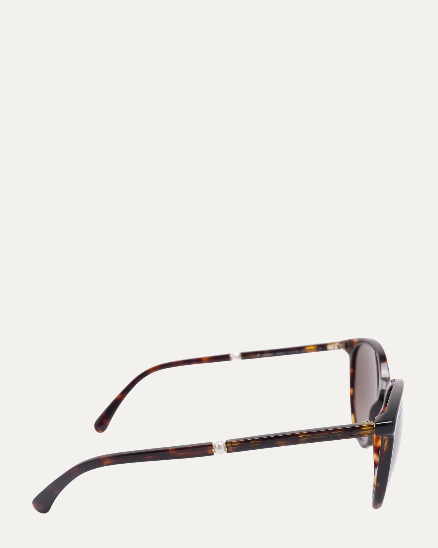 Round 5394 Sunglasses