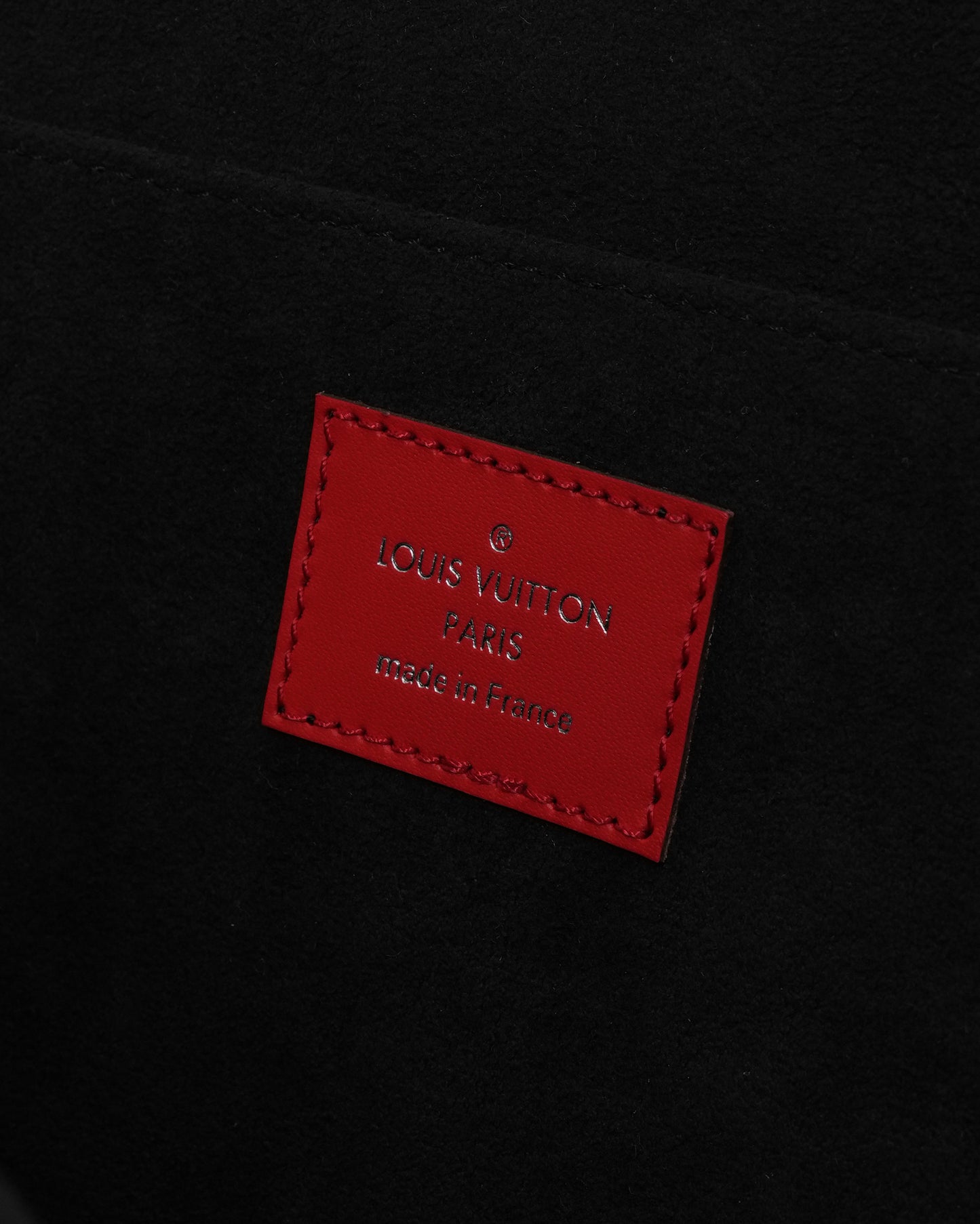 Epi Pochette Jour GM
