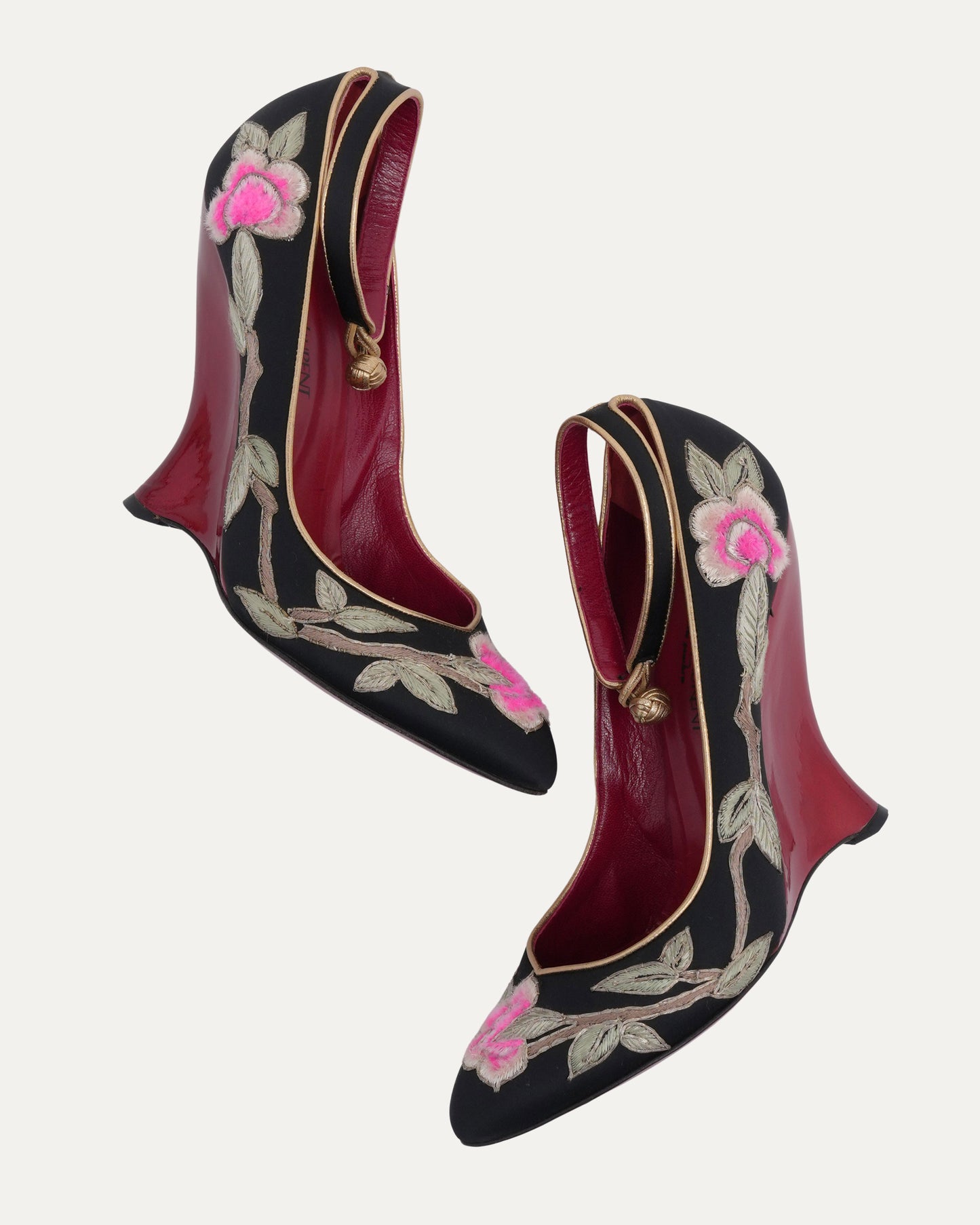 Tom Ford Era FW 2004 Embroidered Chinoiserie Heels