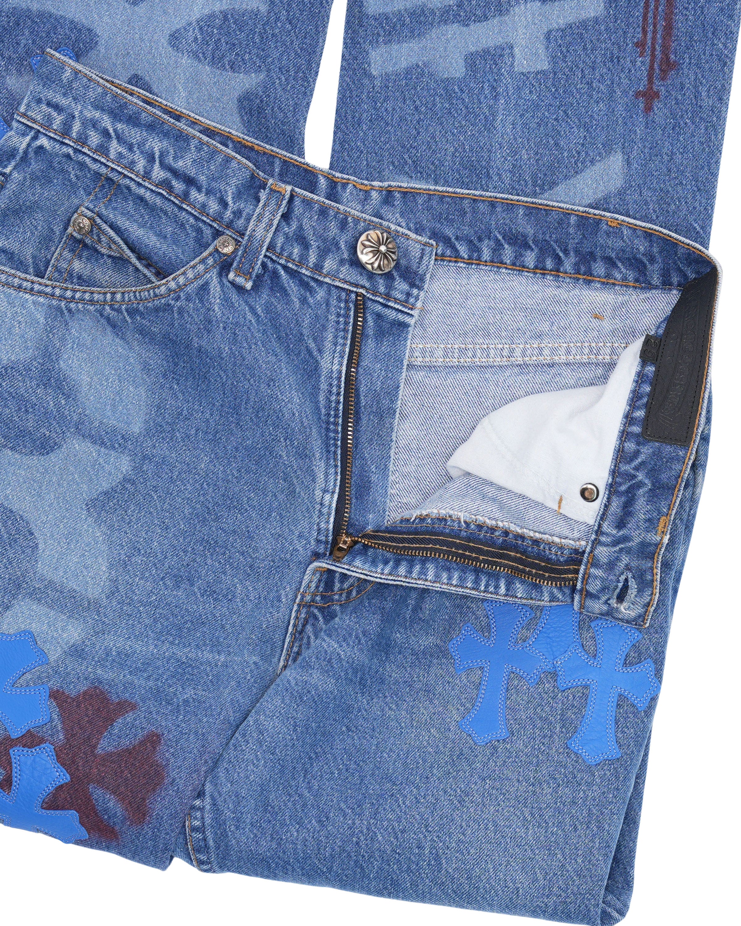 Levi's Stencil Cross Patch Jeans