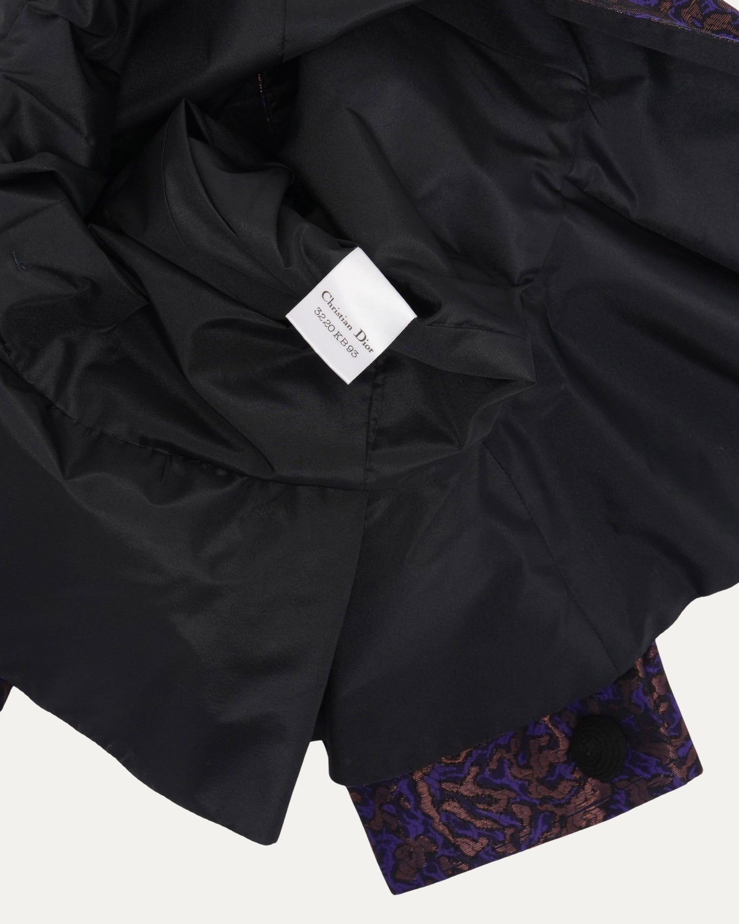 Padded Jacquard Collarless Jacket with Velour Skirt