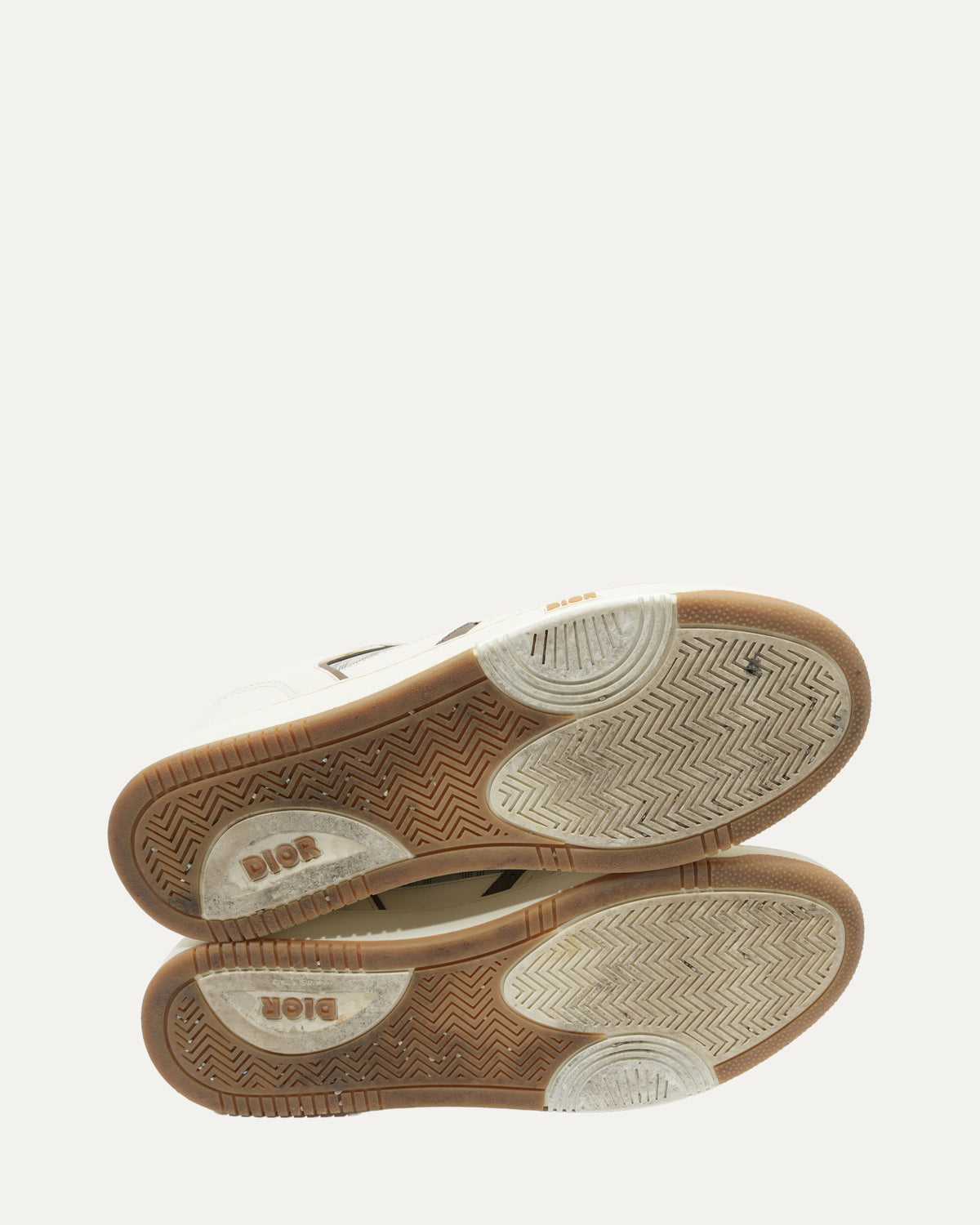 B27 Sneakers