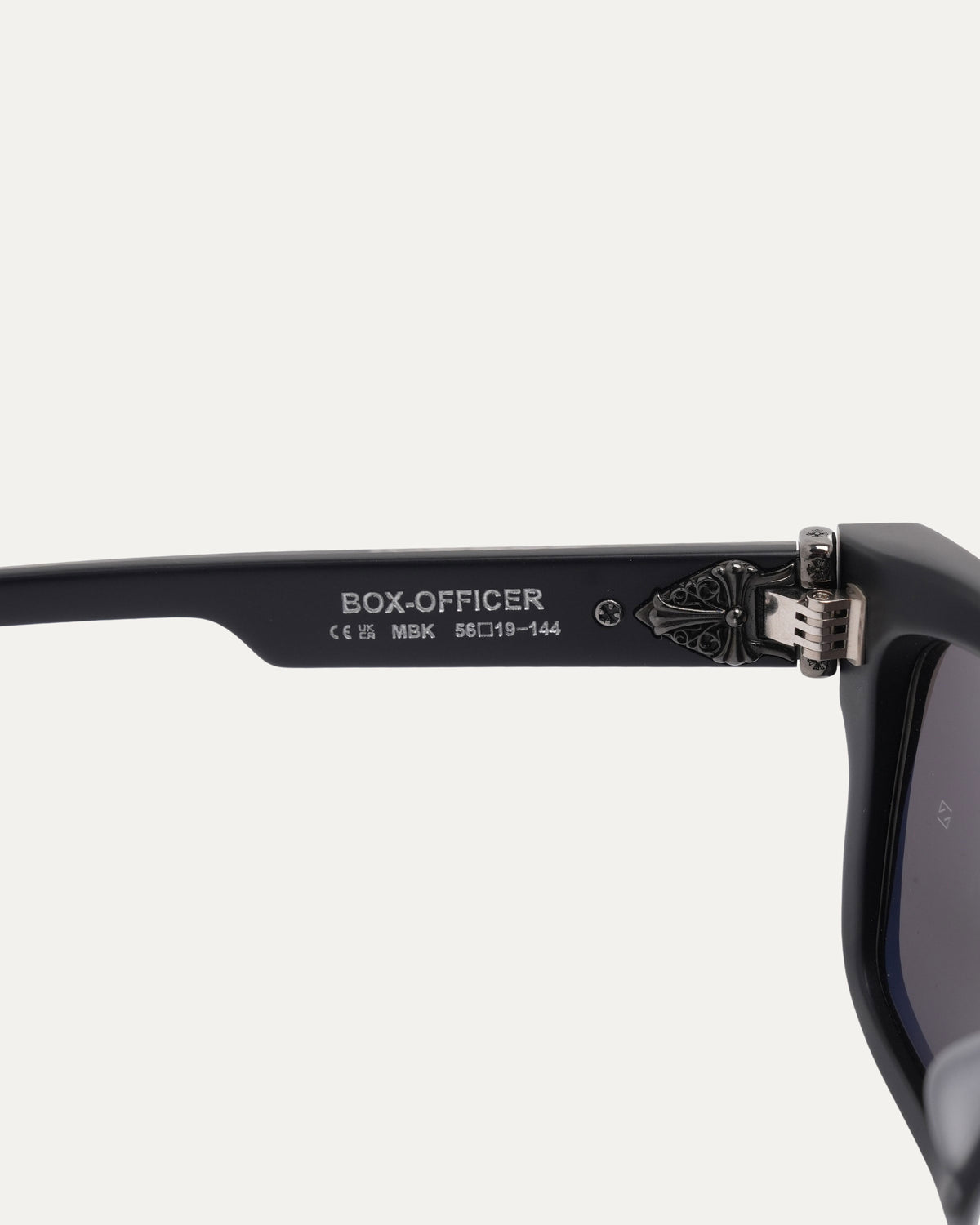 Matte and Gloss Box Officer Sunglasses