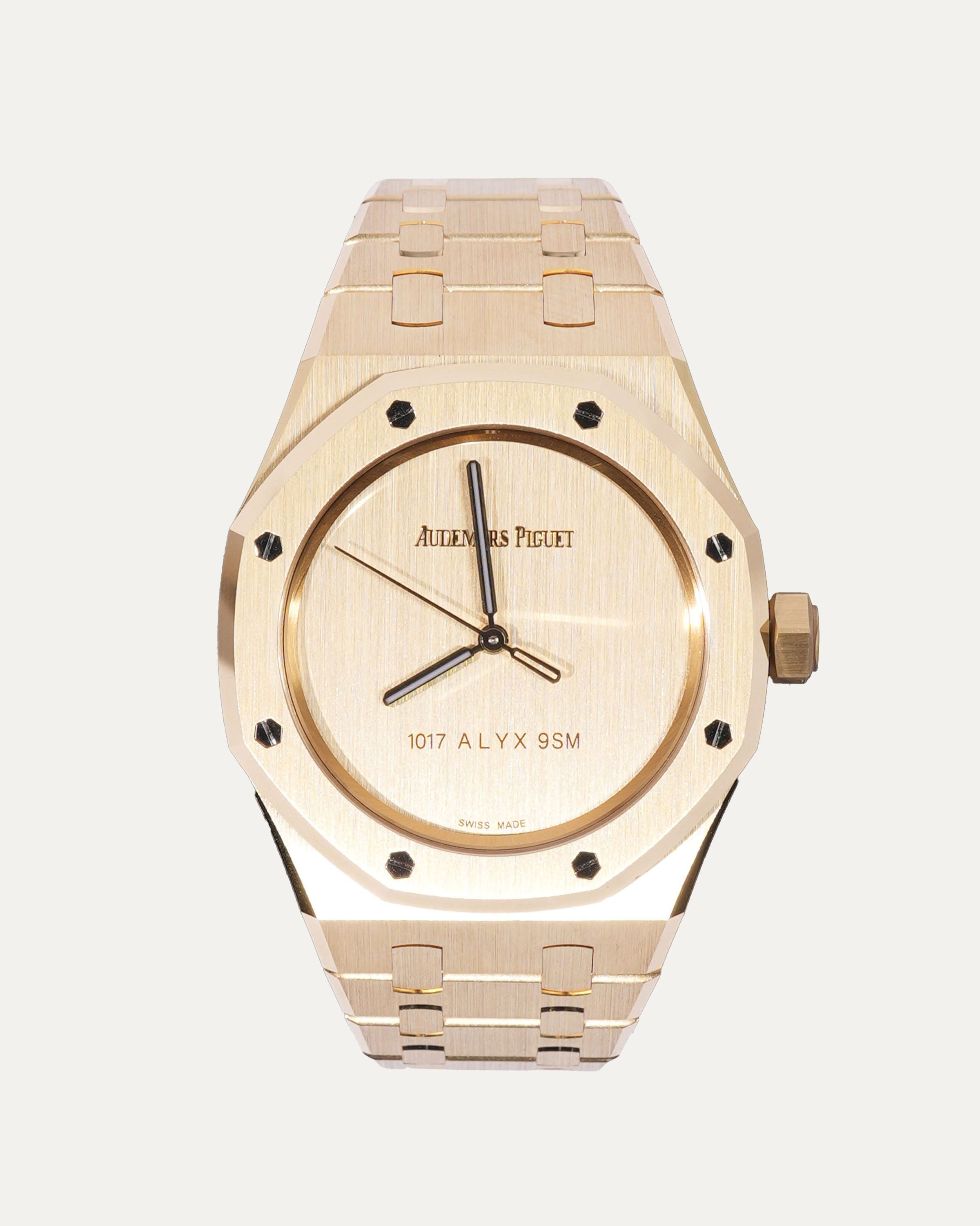 1017 ALYX 9SM Yellow Gold Royal Oak Self-Winding 37mm