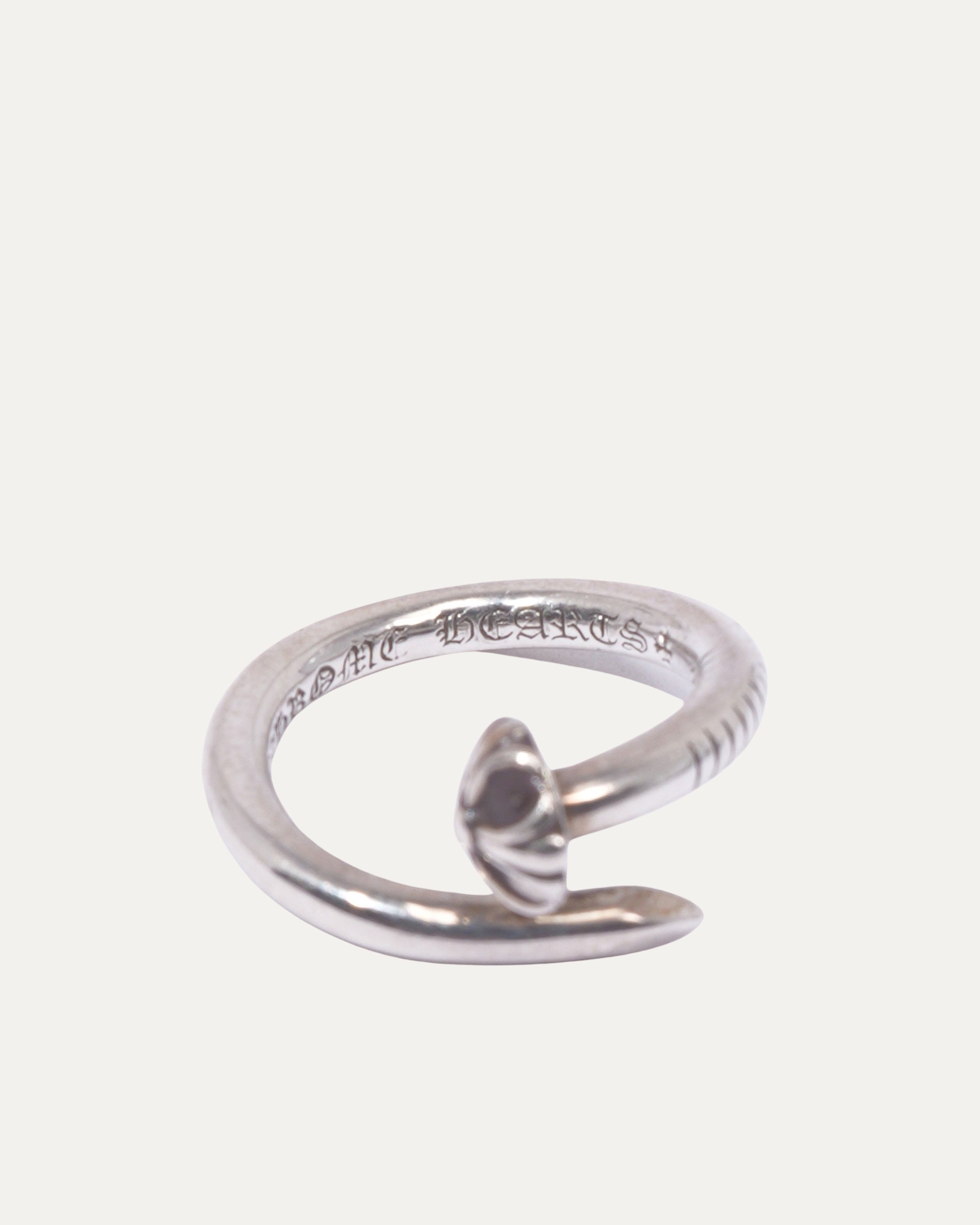 Nail Ring